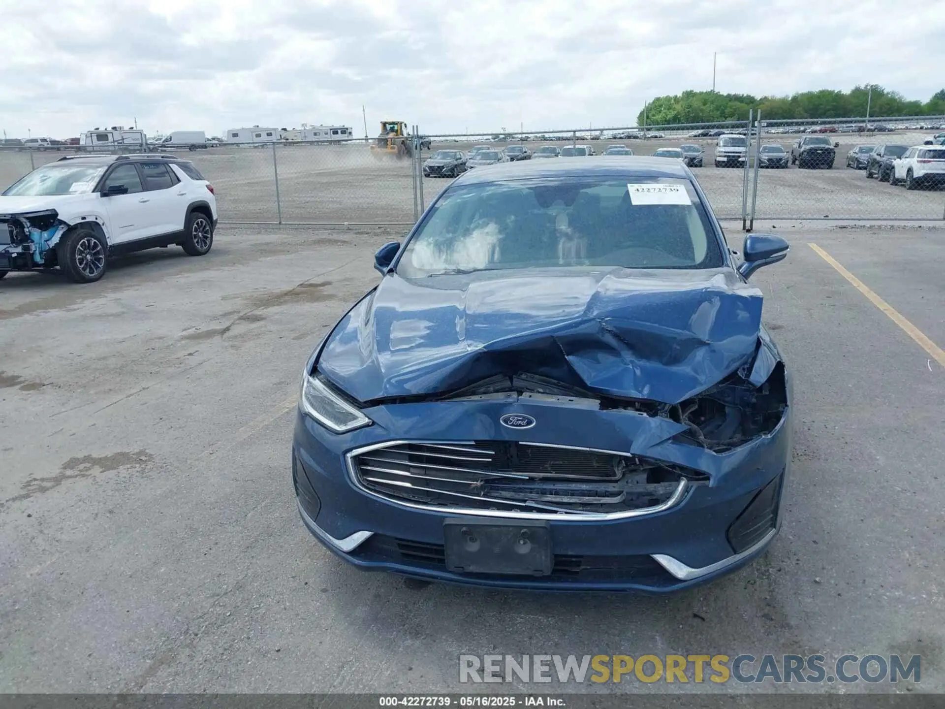13 fotografías del automóvil dañado 3FA6P0MU2KR140367 FORD FUSION HYBRID 2019