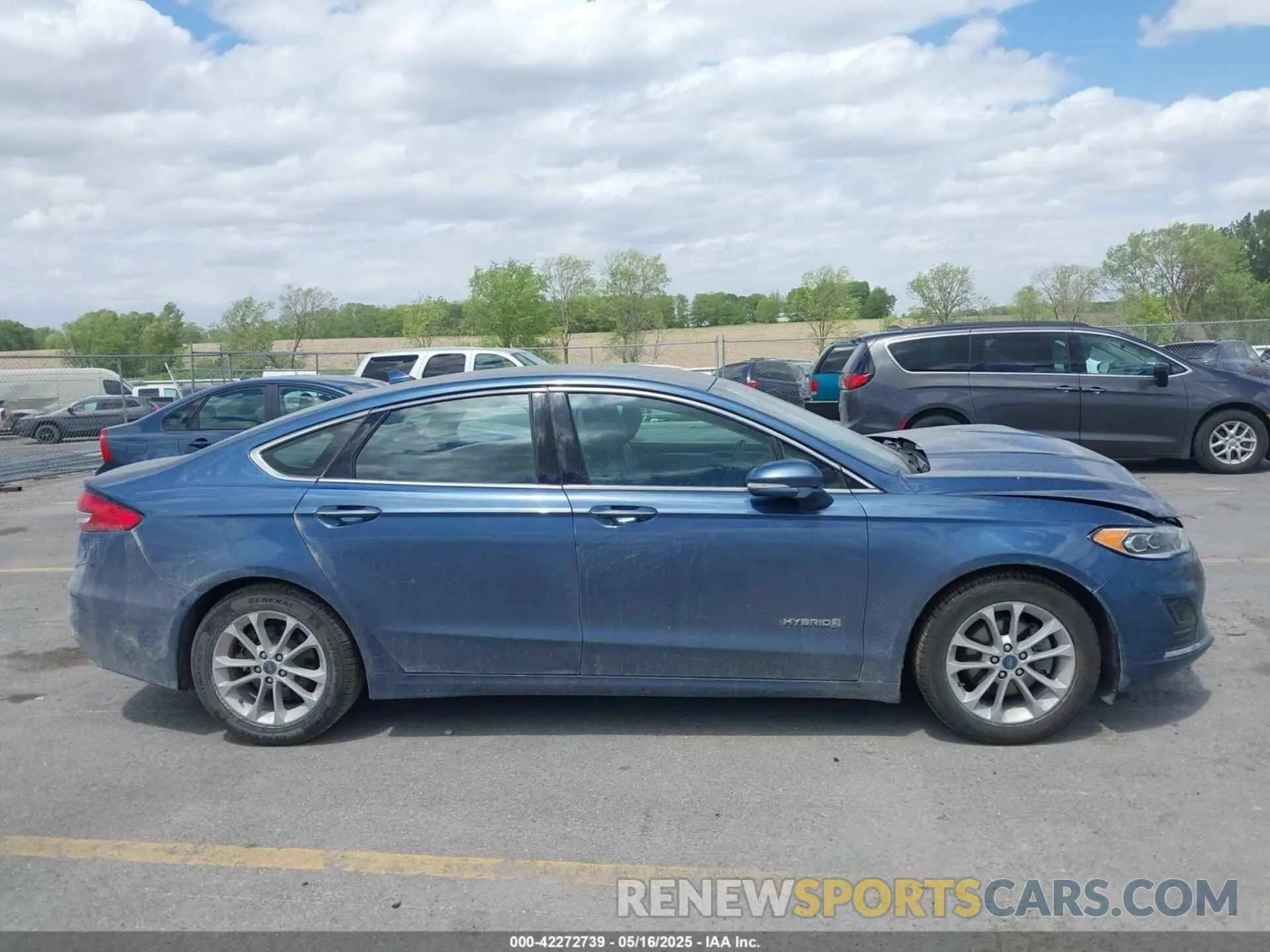 14 fotografías del automóvil dañado 3FA6P0MU2KR140367 FORD FUSION HYBRID 2019