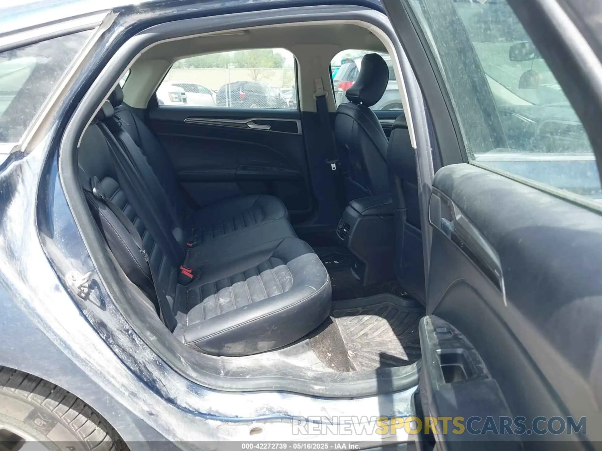 8 fotografías del automóvil dañado 3FA6P0MU2KR140367 FORD FUSION HYBRID 2019