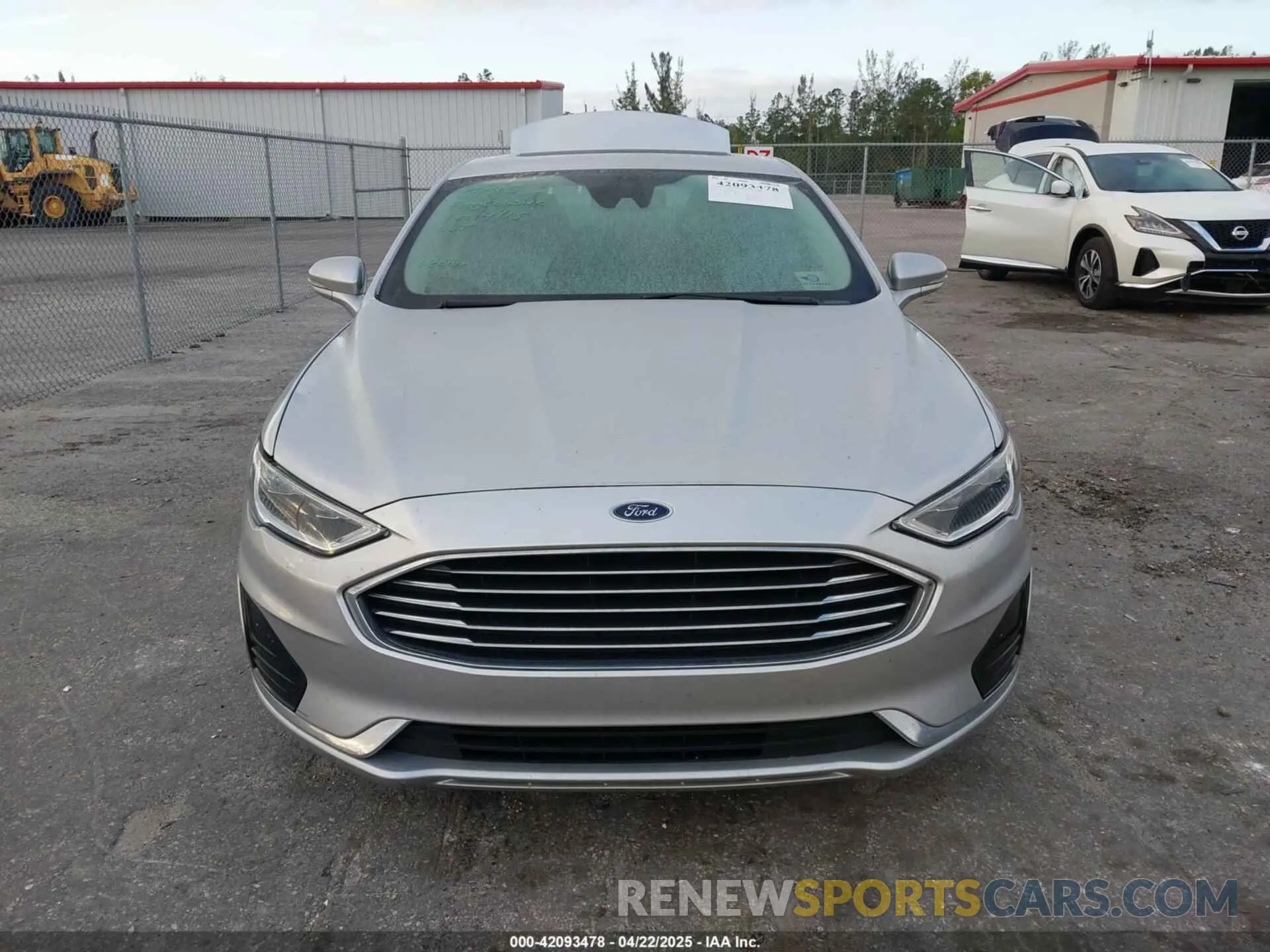 12 fotografías del automóvil dañado 3FA6P0MU3KR136943 FORD FUSION HYBRID 2019