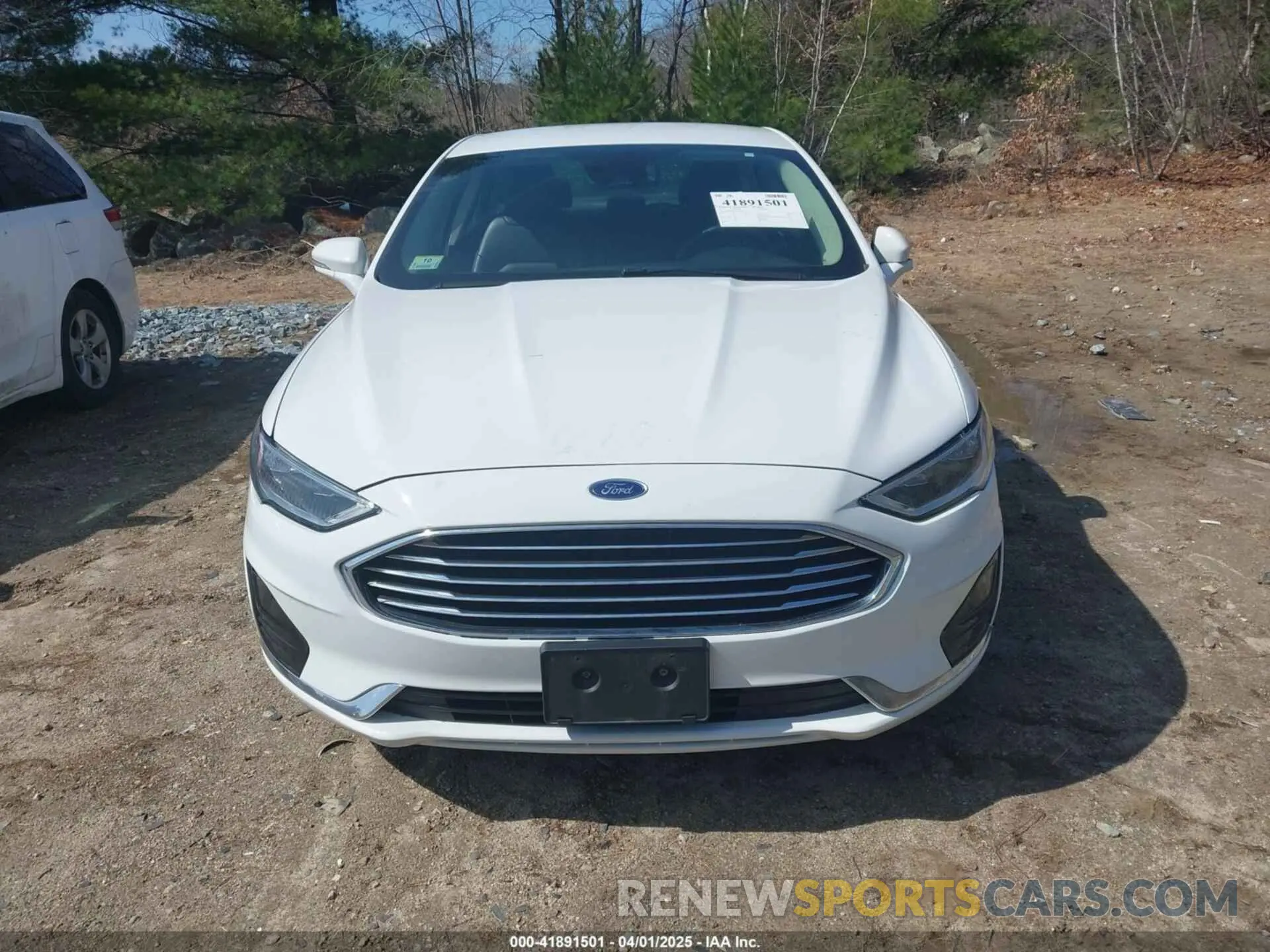 12 fotografías del automóvil dañado 3FA6P0MU4KR154299 FORD FUSION HYBRID 2019
