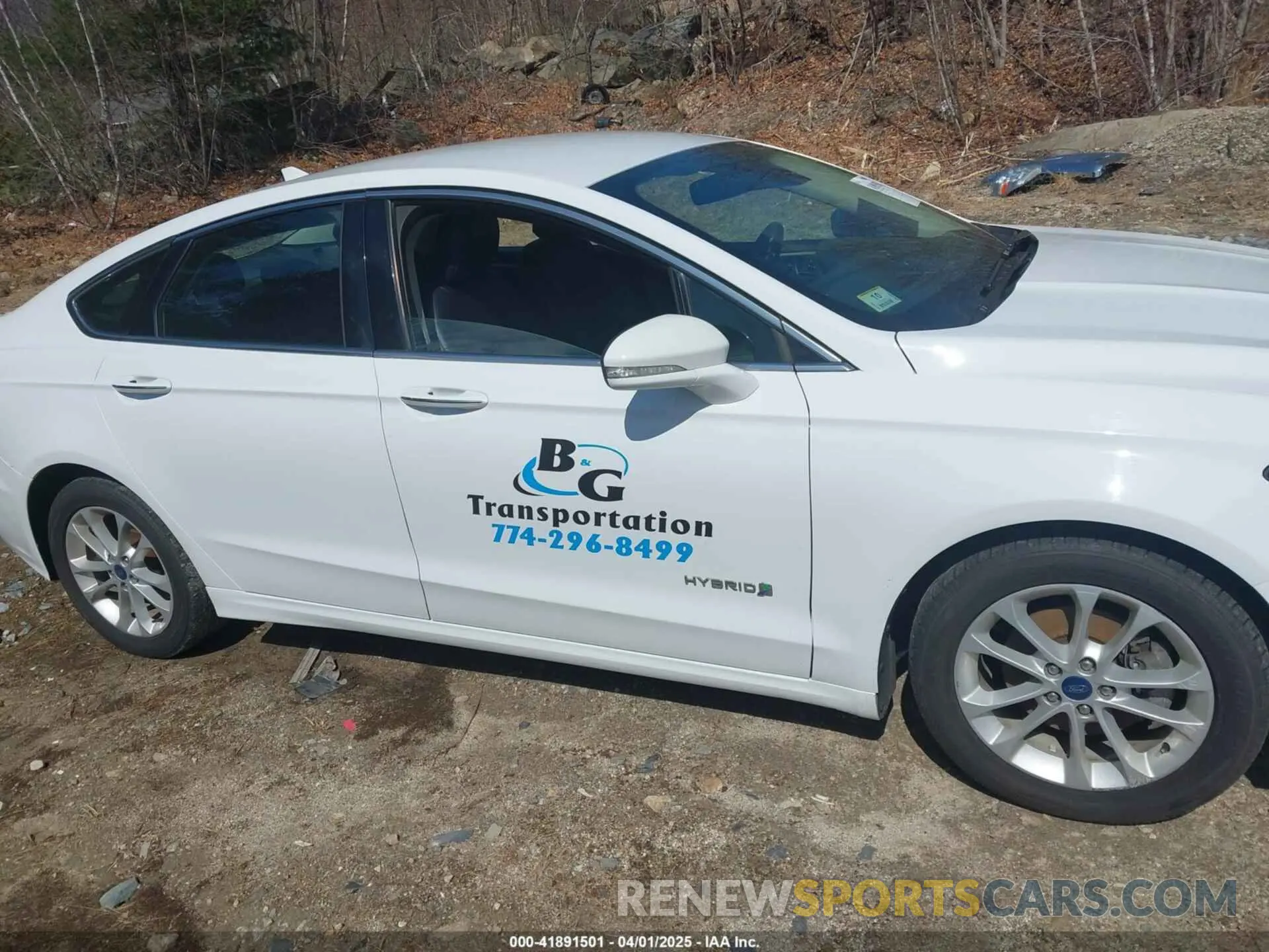 13 fotografías del automóvil dañado 3FA6P0MU4KR154299 FORD FUSION HYBRID 2019
