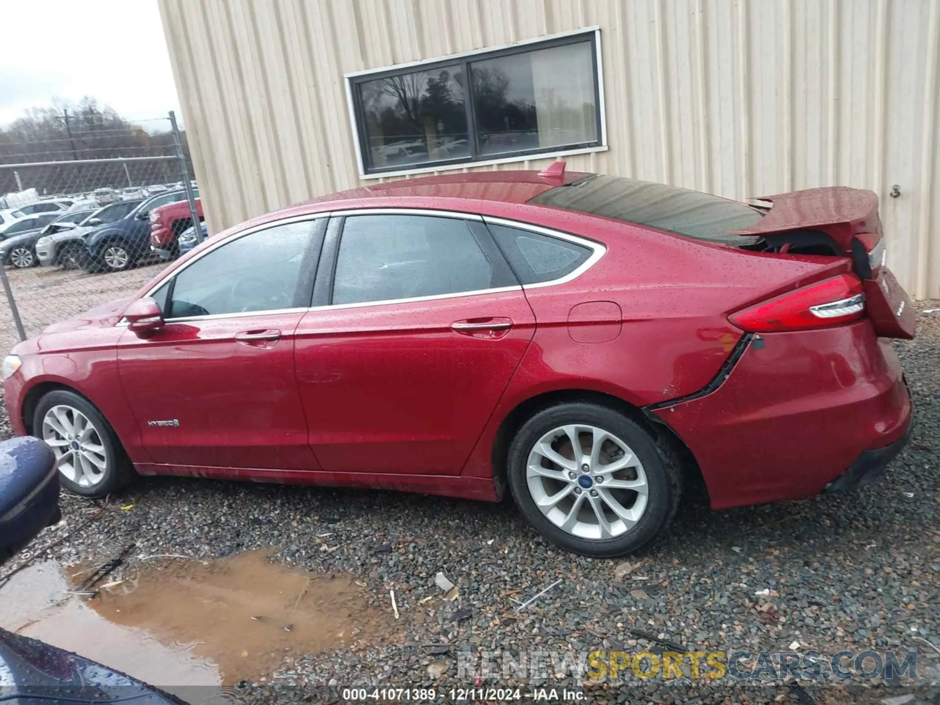 14 fotografías del automóvil dañado 3FA6P0MU6KR136726 FORD FUSION HYBRID 2019