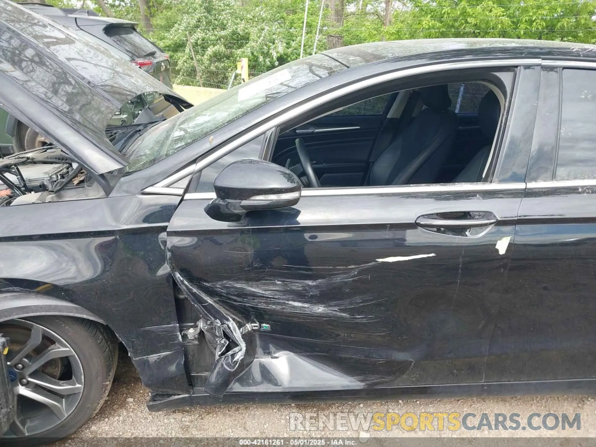 6 fotografías del automóvil dañado 3FA6P0RU0KR217200 FORD FUSION HYBRID 2019
