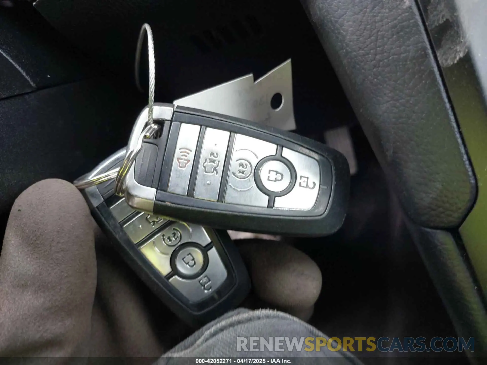 11 fotografías del automóvil dañado 3FA6P0RU1KR235561 FORD FUSION HYBRID 2019