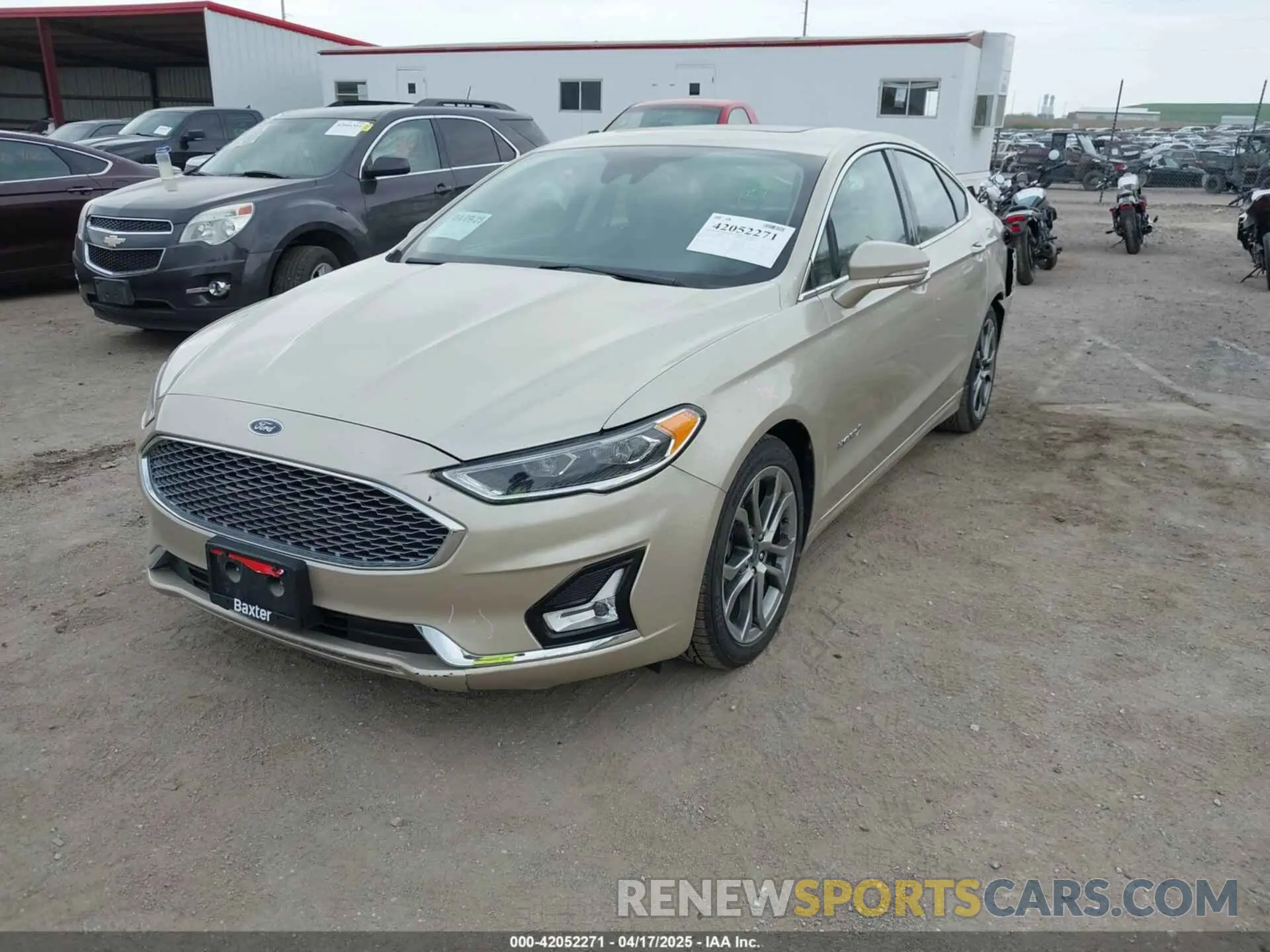 2 fotografías del automóvil dañado 3FA6P0RU1KR235561 FORD FUSION HYBRID 2019