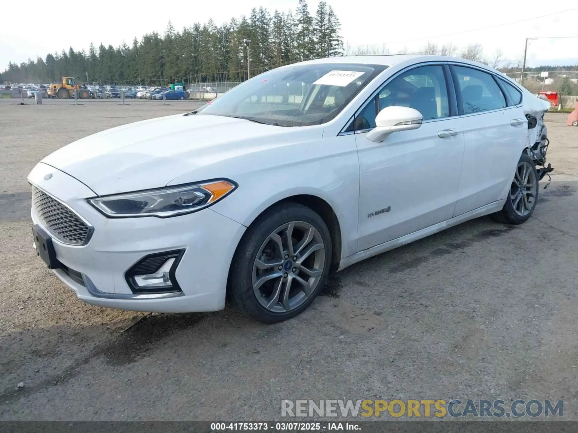 2 fotografías del automóvil dañado 3FA6P0RU2KR183017 FORD FUSION HYBRID 2019