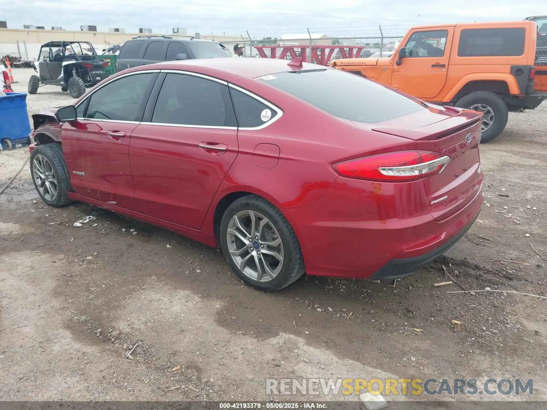 3 fotografías del automóvil dañado 3FA6P0RU2KR190369 FORD FUSION HYBRID 2019