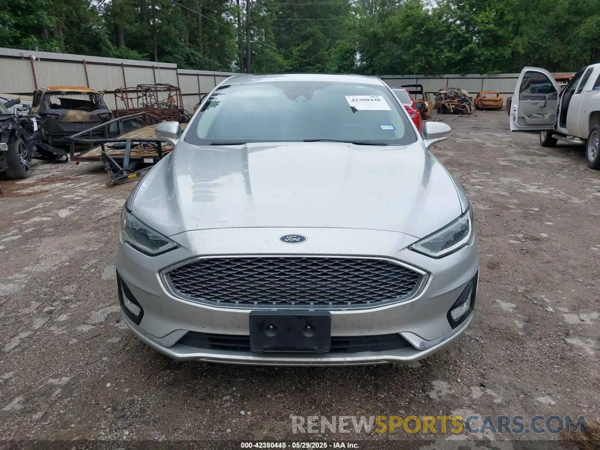 13 fotografías del automóvil dañado 3FA6P0RU4KR117407 FORD FUSION HYBRID 2019
