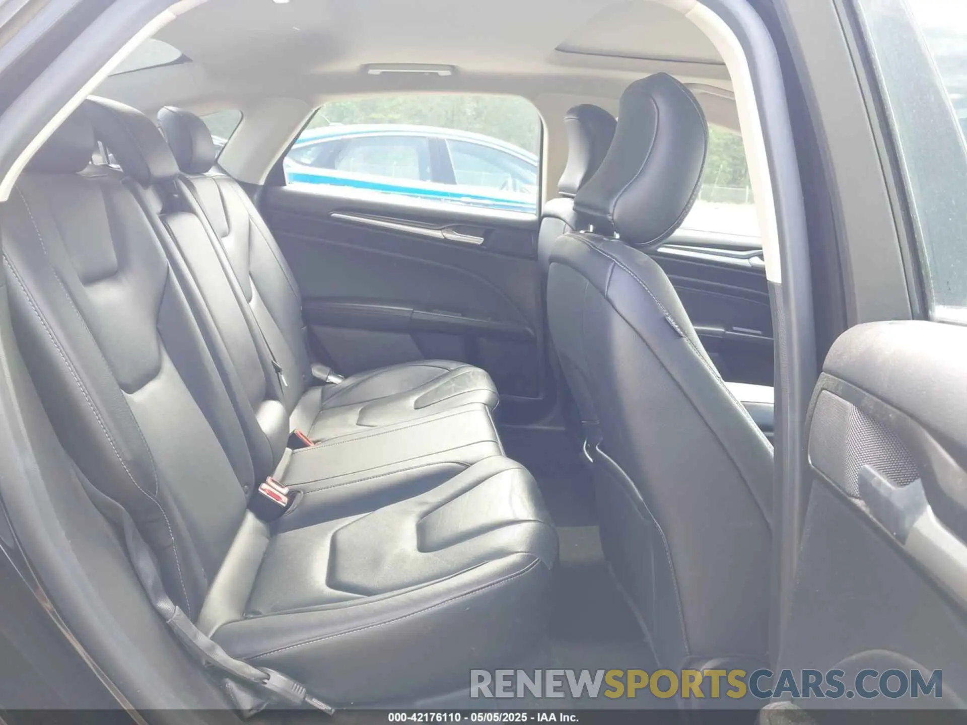 8 fotografías del automóvil dañado 3FA6P0RU7KR194482 FORD FUSION HYBRID 2019