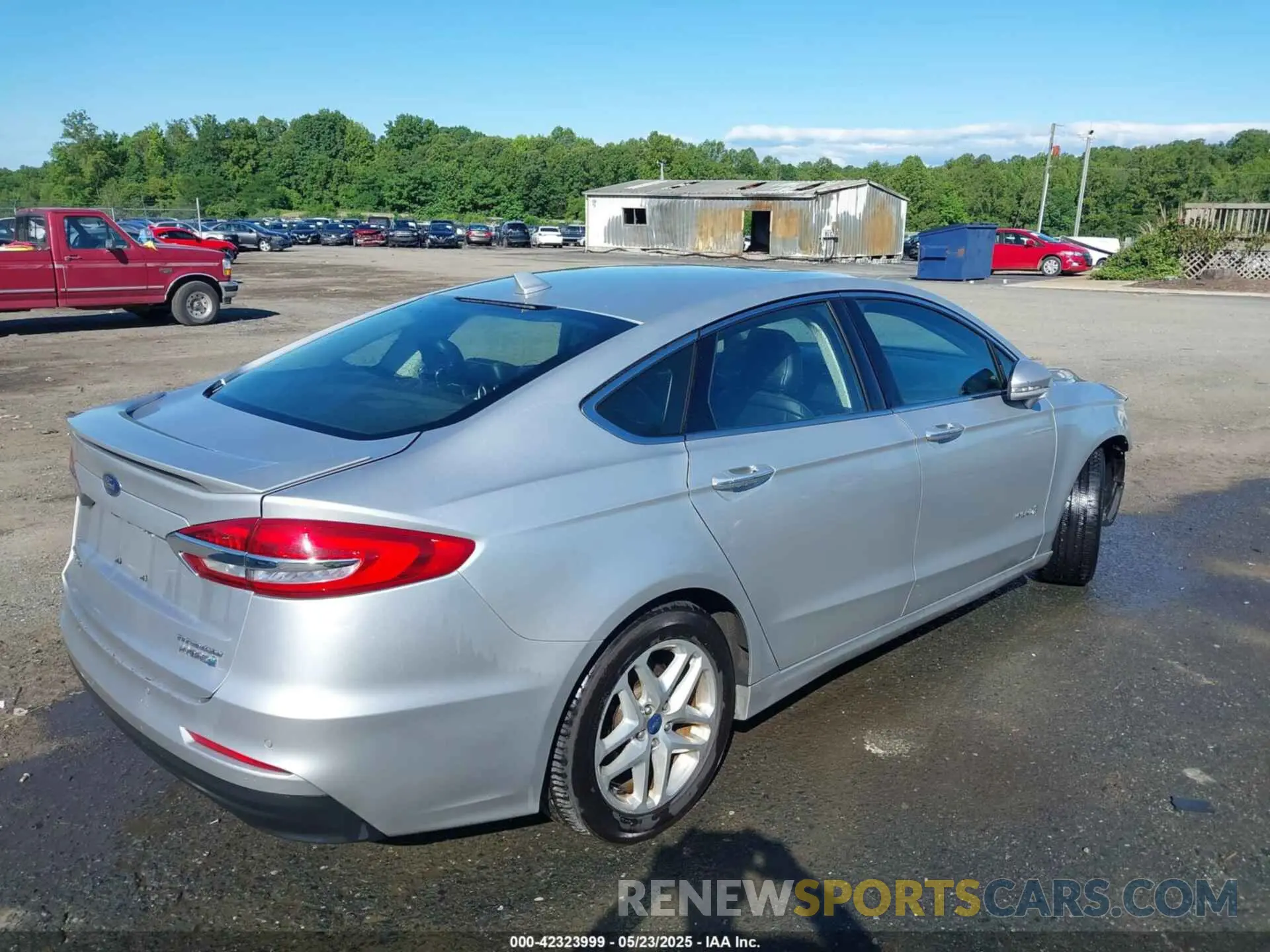 4 fotografías del automóvil dañado 3FA6P0RUXKR141565 FORD FUSION HYBRID 2019