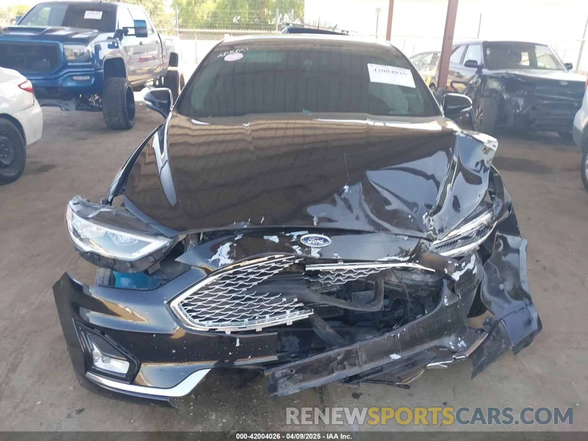 12 fotografías del automóvil dañado 3FA6P0RU8LR141324 FORD FUSION HYBRID 2020