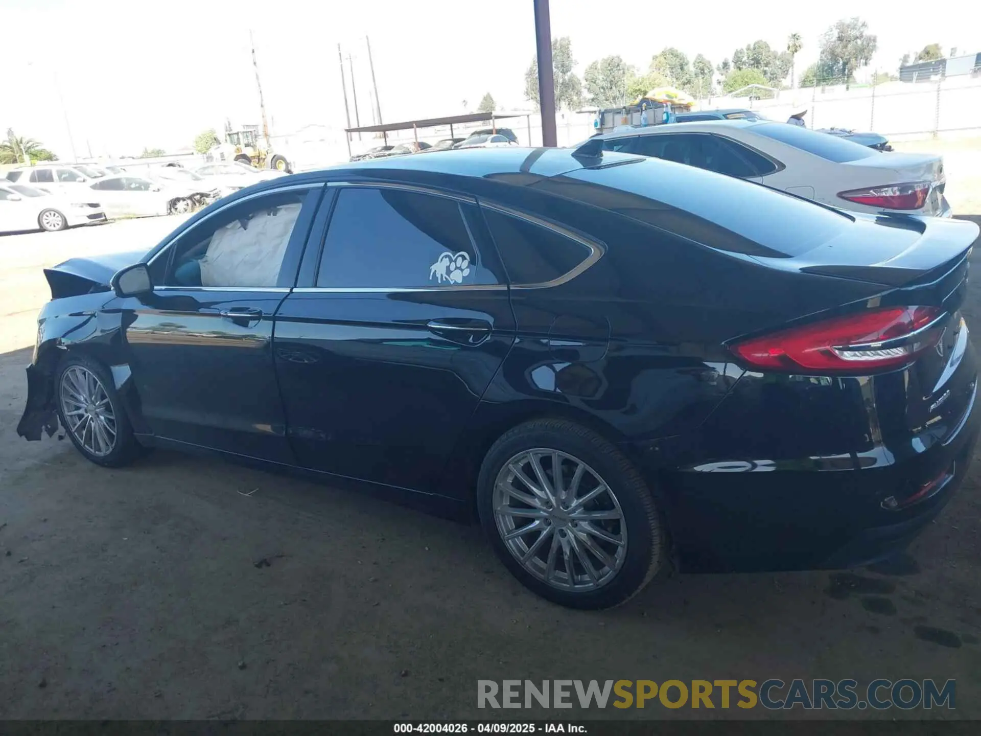 14 fotografías del automóvil dañado 3FA6P0RU8LR141324 FORD FUSION HYBRID 2020