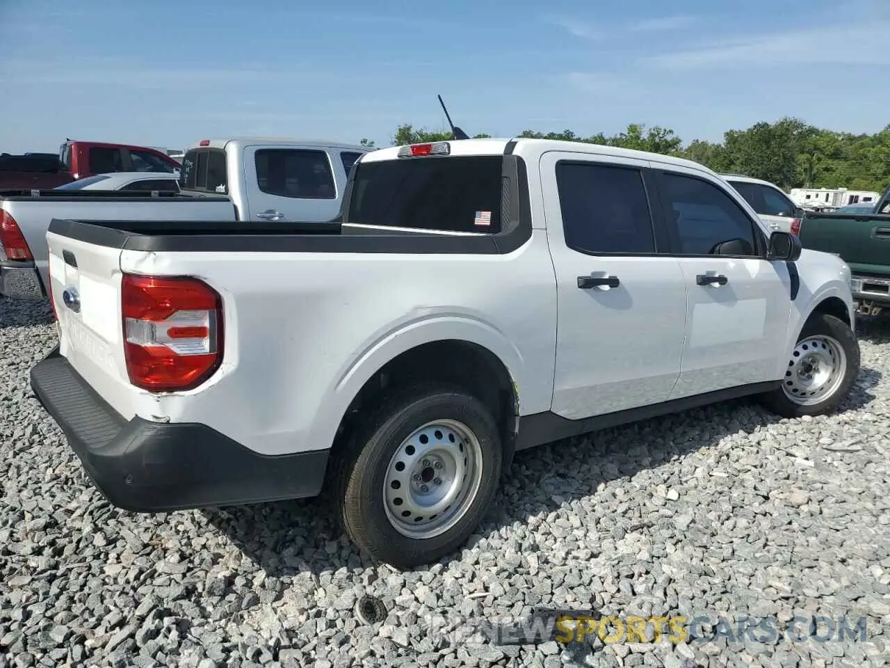3 fotografías del automóvil dañado 3FTTW8E33NRA29643 FORD MAVERICK 2022