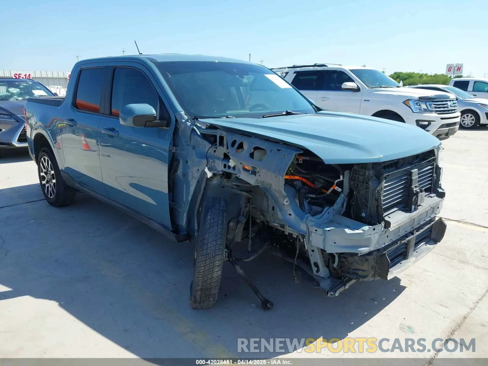 1 fotografías del automóvil dañado 3FTTW8E38NRA74240 FORD MAVERICK 2022