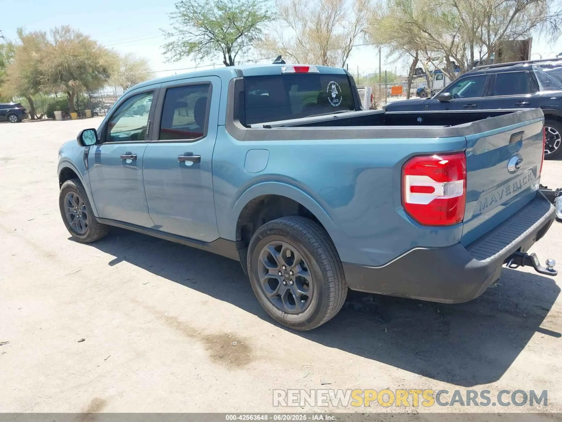 3 fotografías del automóvil dañado 3FTTW8E95NRA53270 FORD MAVERICK 2022