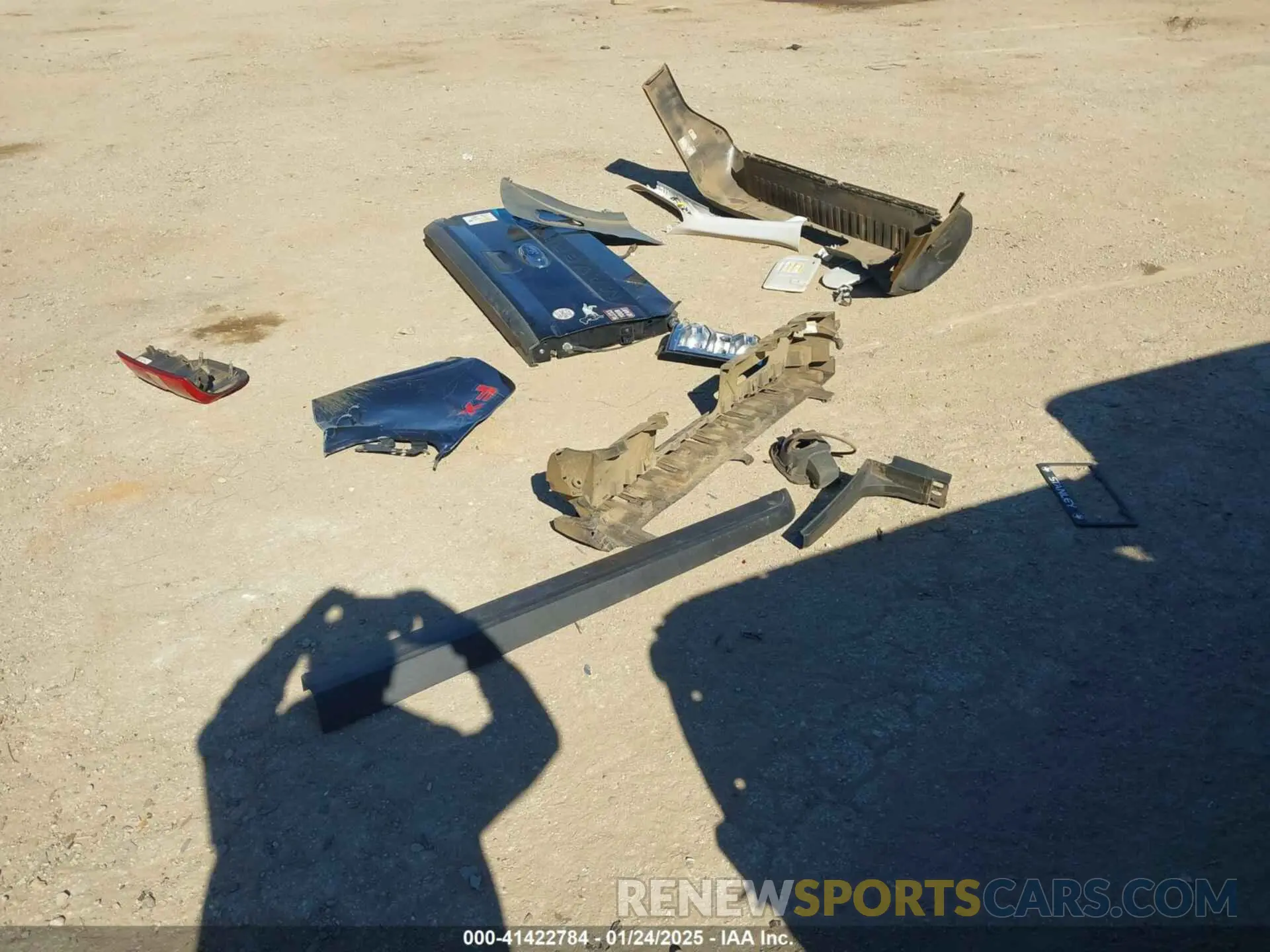 12 fotografías del automóvil dañado 3FTTW8F90NRA99880 FORD MAVERICK 2022