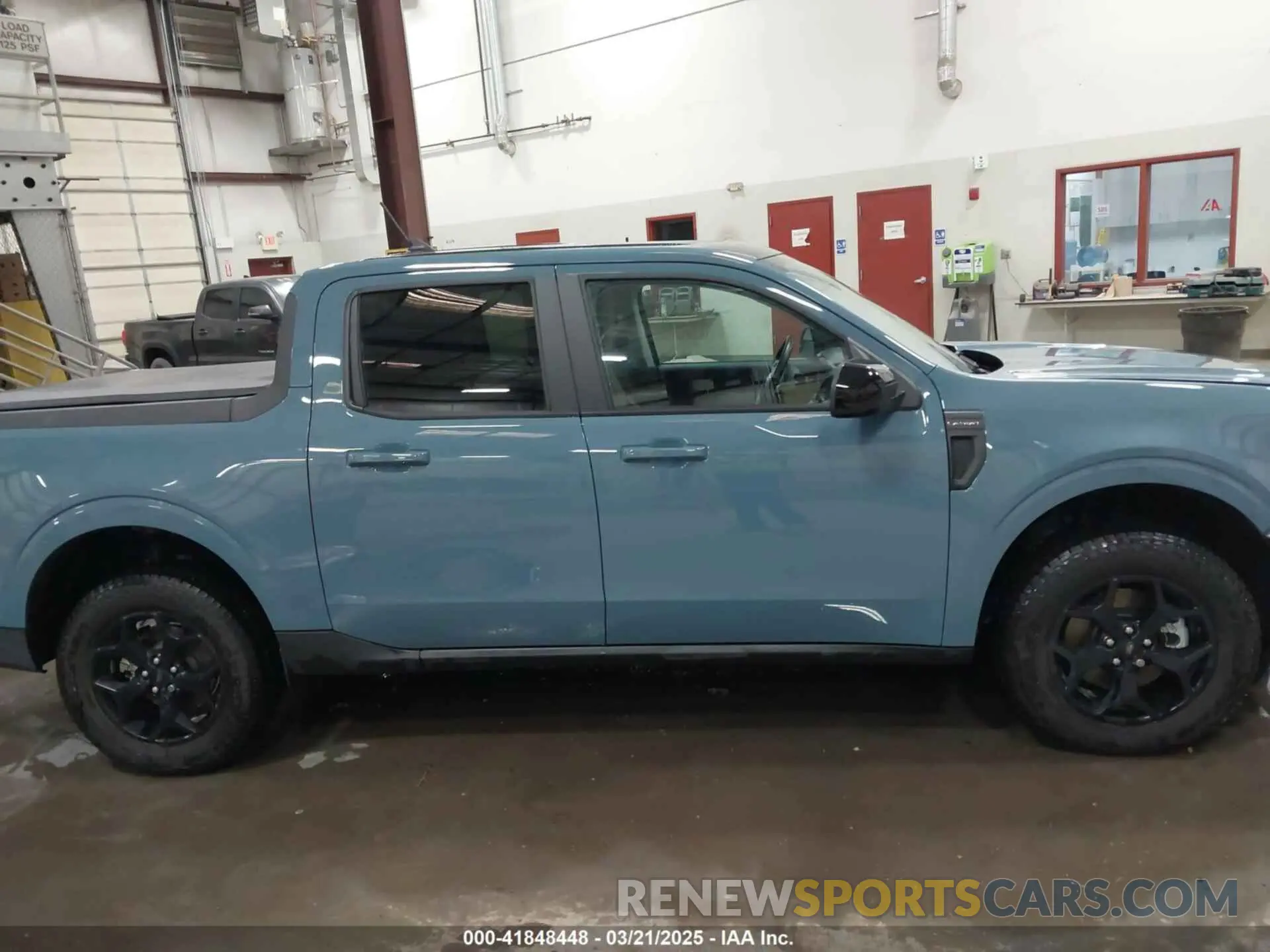 14 fotografías del automóvil dañado 3FTTW8F93NRA33176 FORD MAVERICK 2022