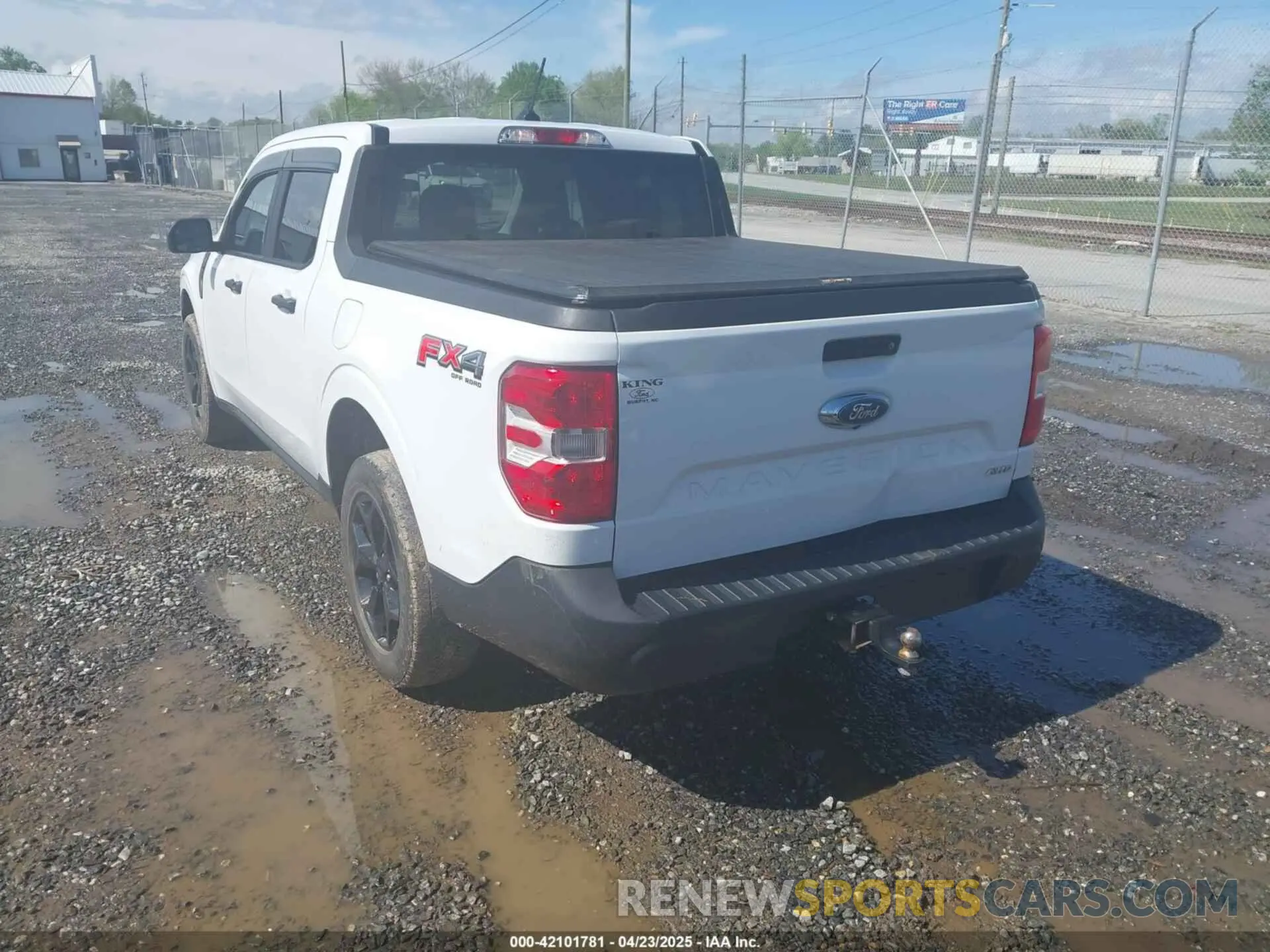 3 fotografías del automóvil dañado 3FTTW8F95NRB12283 FORD MAVERICK 2022