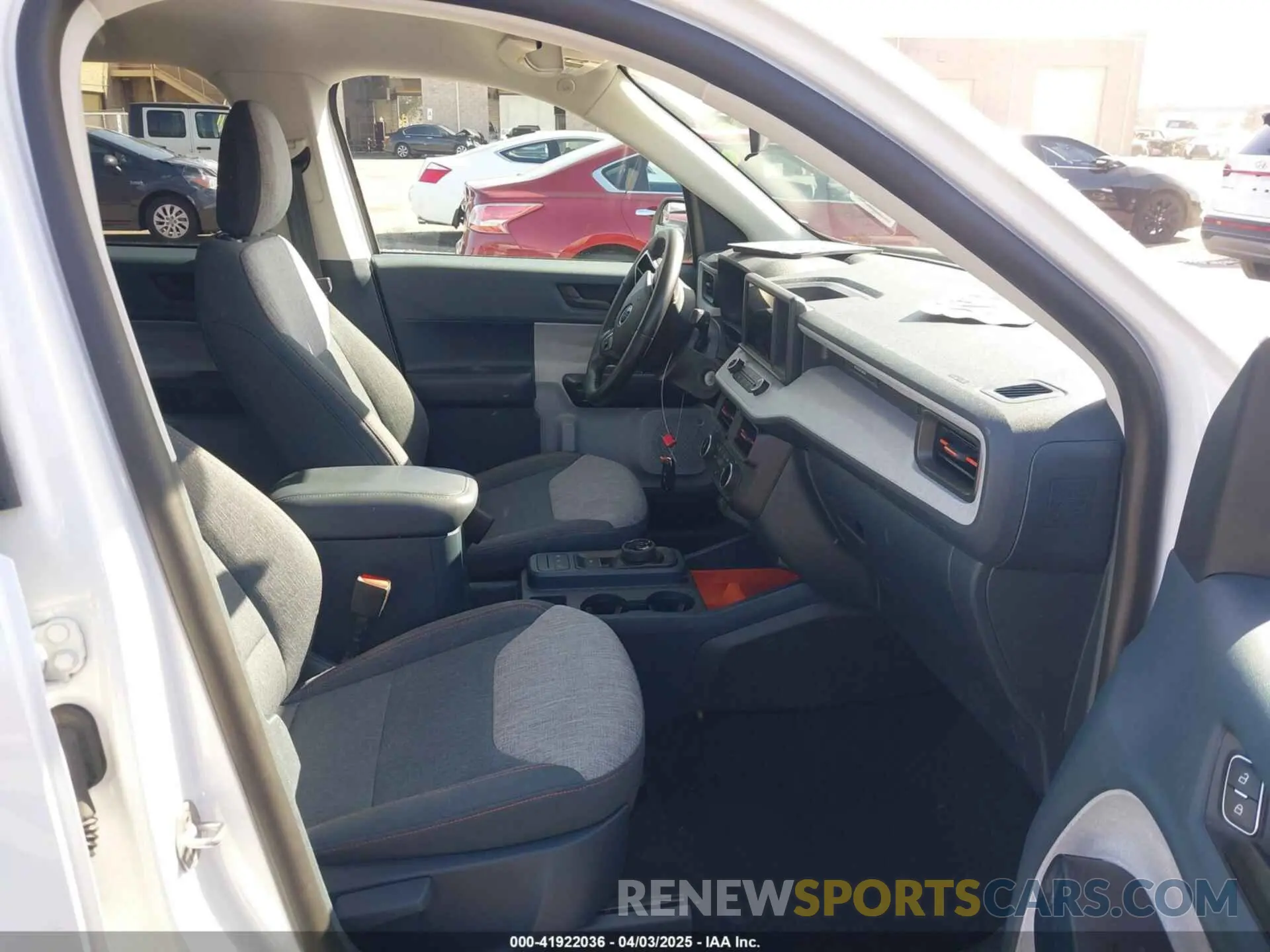 5 fotografías del automóvil dañado 3FTTW8E30PRA10566 FORD MAVERICK 2023