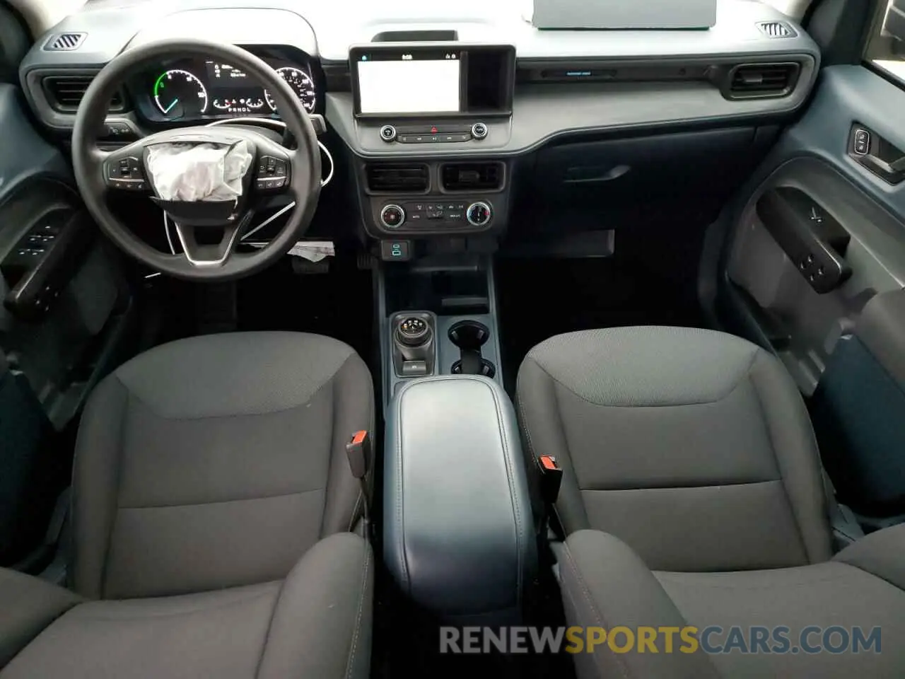 8 fotografías del automóvil dañado 3FTTW8E30PRA39940 FORD MAVERICK 2023