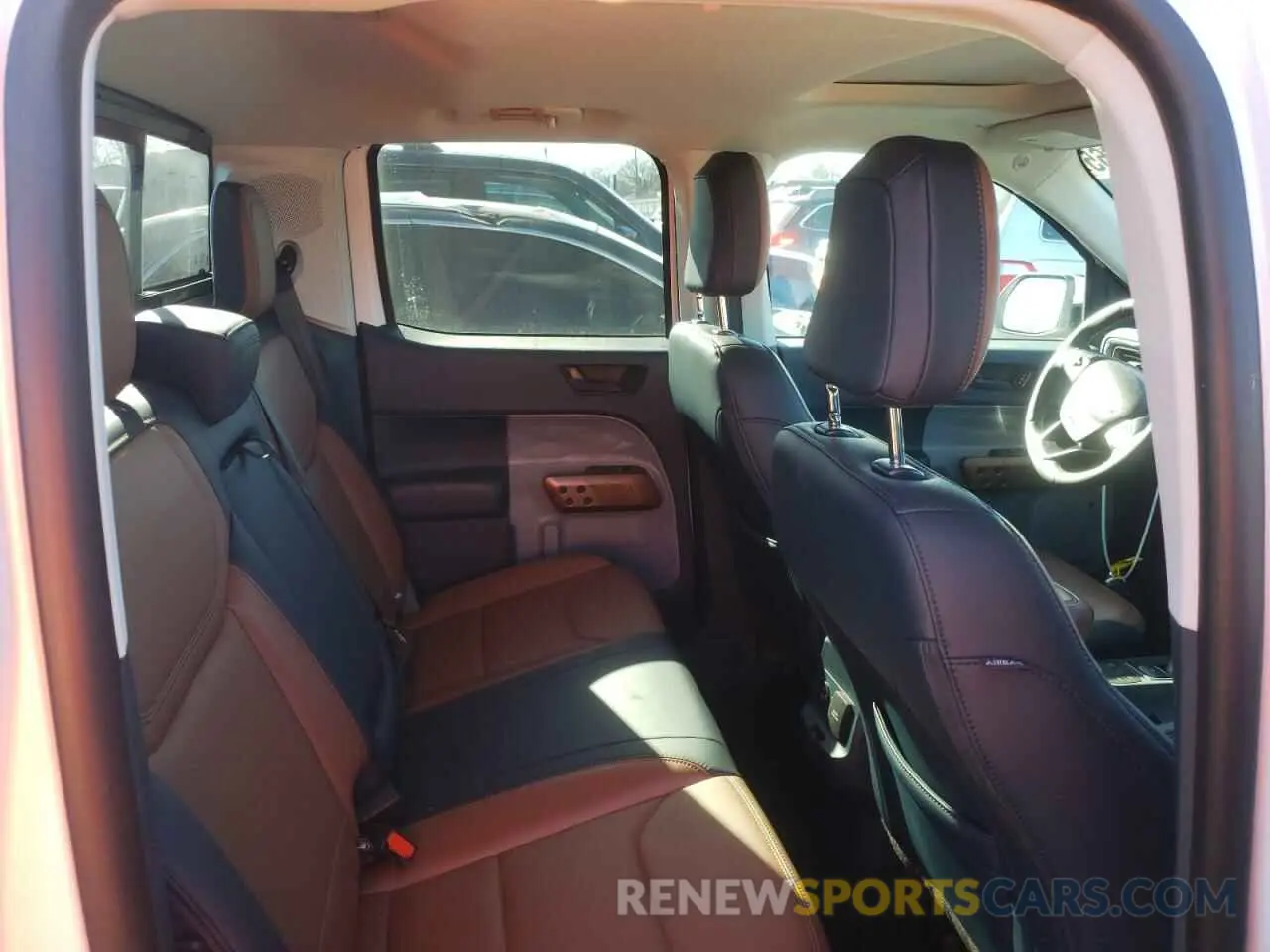 10 fotografías del automóvil dañado 3FTTW8E31PRA60134 FORD MAVERICK 2023