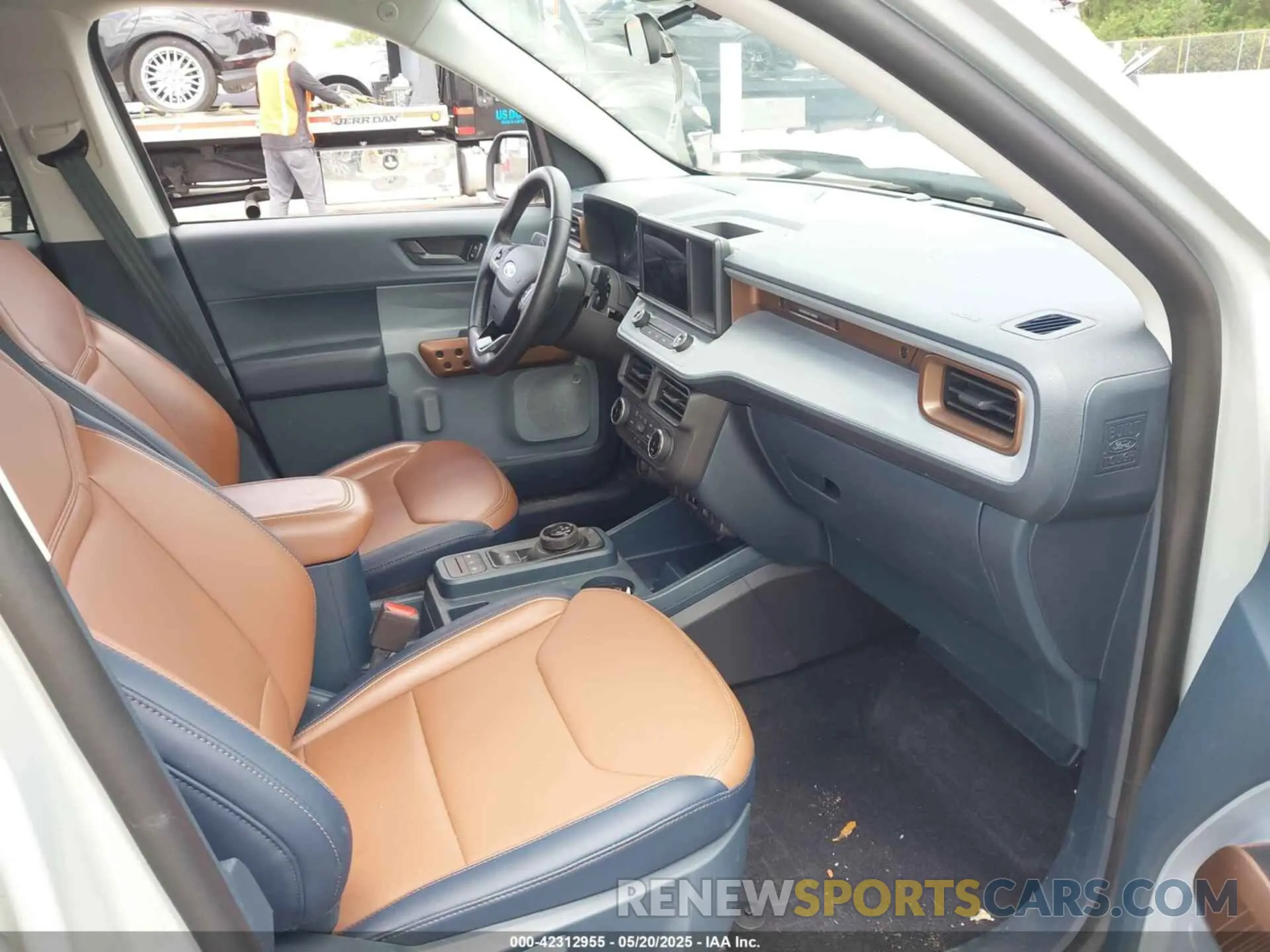 5 fotografías del automóvil dañado 3FTTW8E35PRB02451 FORD MAVERICK 2023