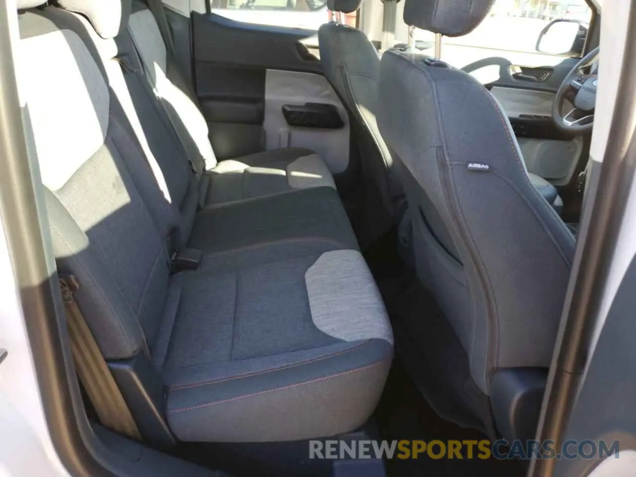 10 fotografías del automóvil dañado 3FTTW8E95PRA97305 FORD MAVERICK 2023