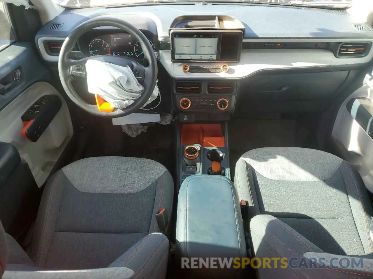 8 fotografías del automóvil dañado 3FTTW8E96PRA69772 FORD MAVERICK 2023