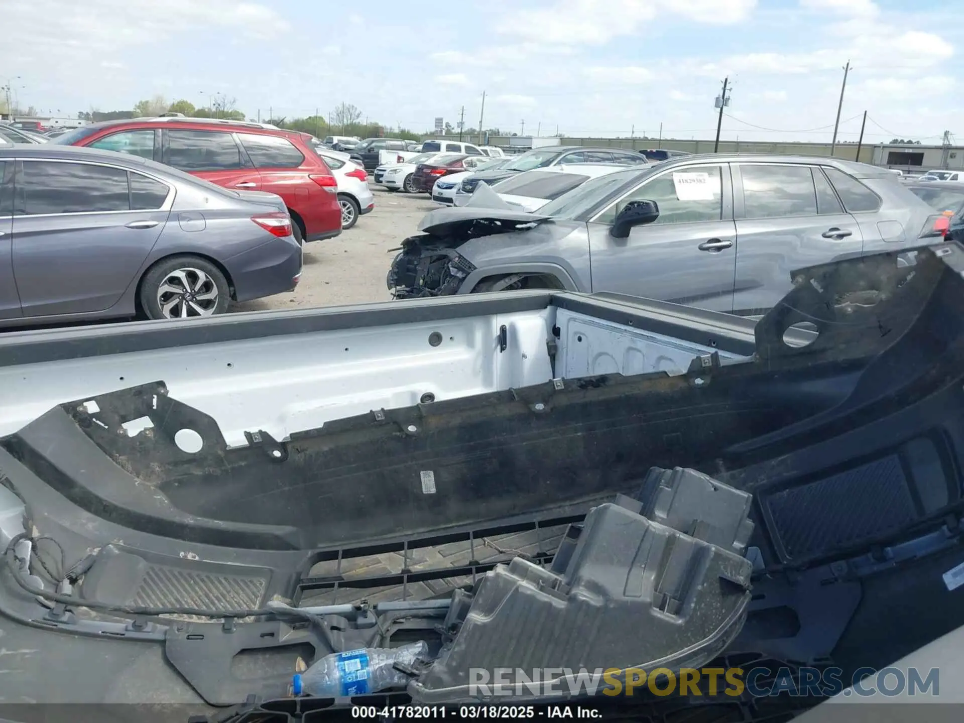 12 fotografías del automóvil dañado 3FTTW8E96PRA74020 FORD MAVERICK 2023