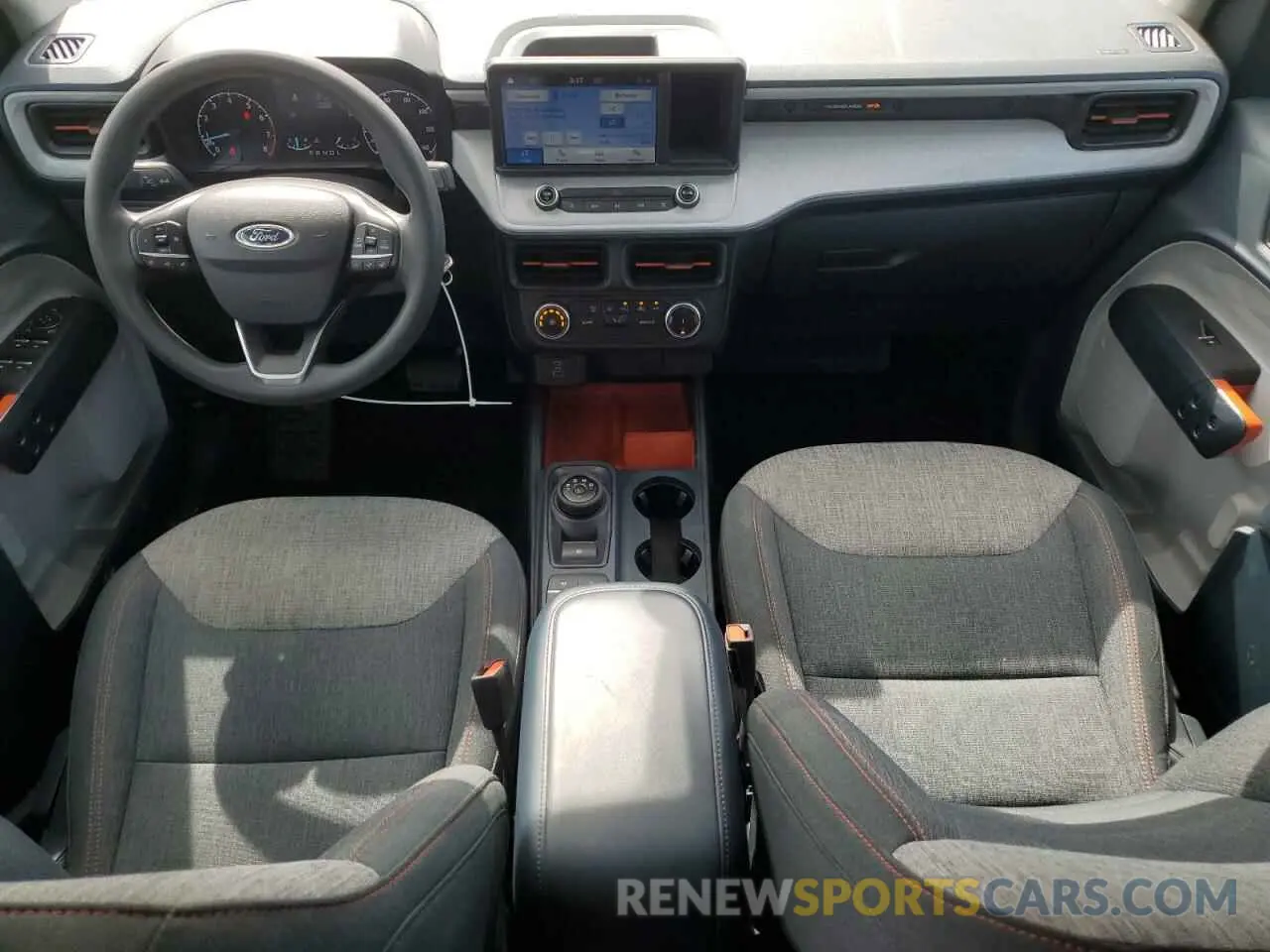 8 fotografías del automóvil dañado 3FTTW8E98PRA53671 FORD MAVERICK 2023
