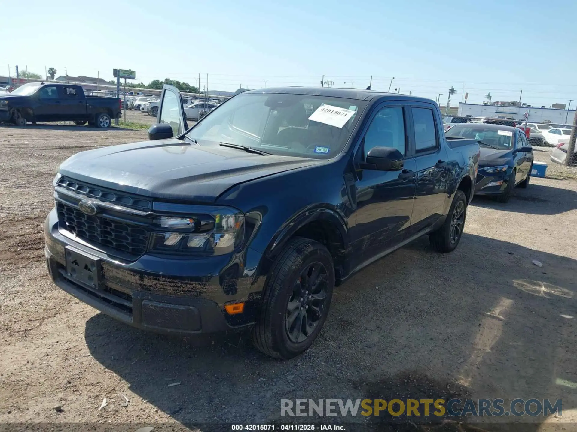 2 fotografías del automóvil dañado 3FTTW8E98PRA81194 FORD MAVERICK 2023