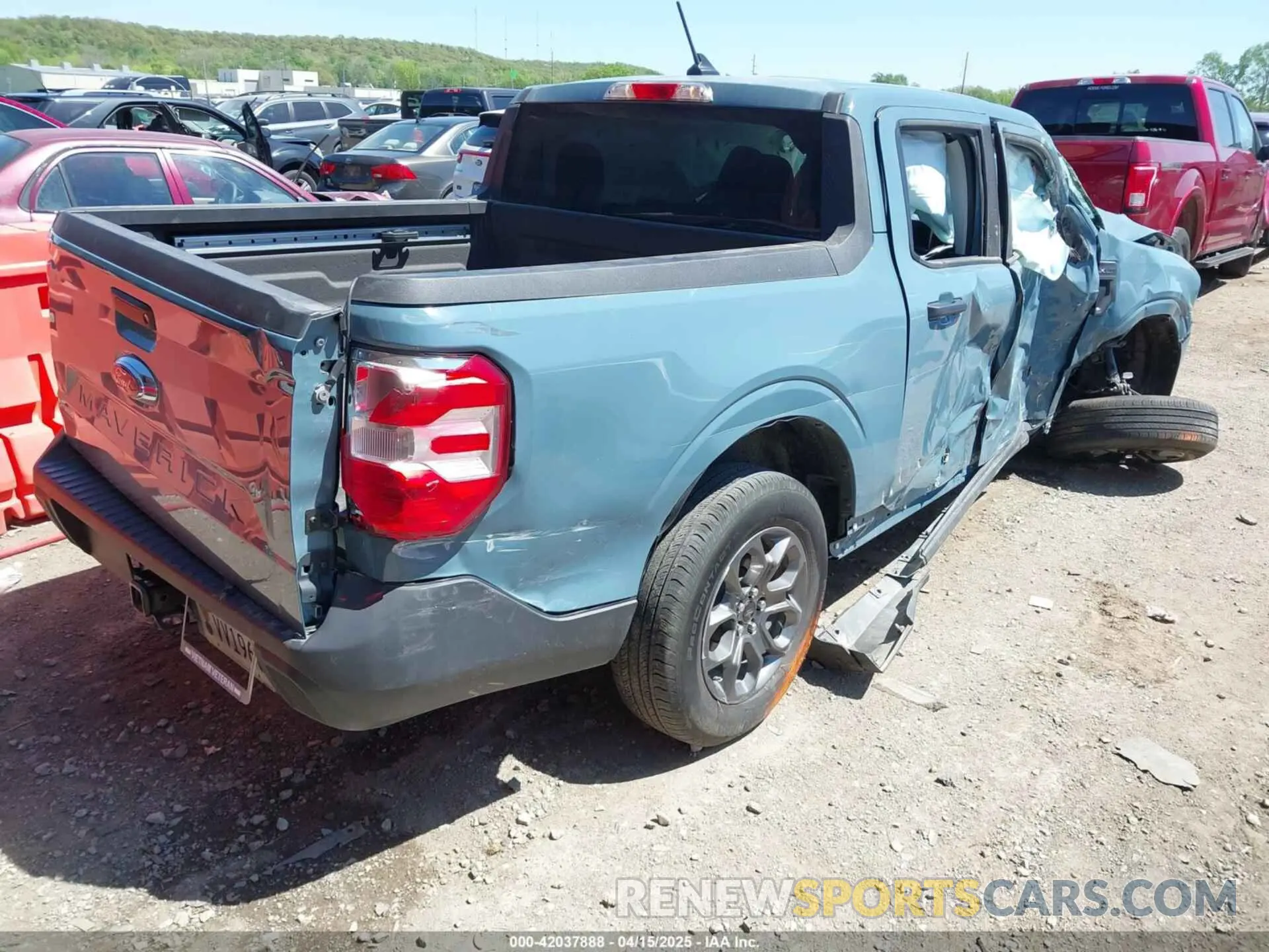 4 fotografías del automóvil dañado 3FTTW8E99PRA53842 FORD MAVERICK 2023