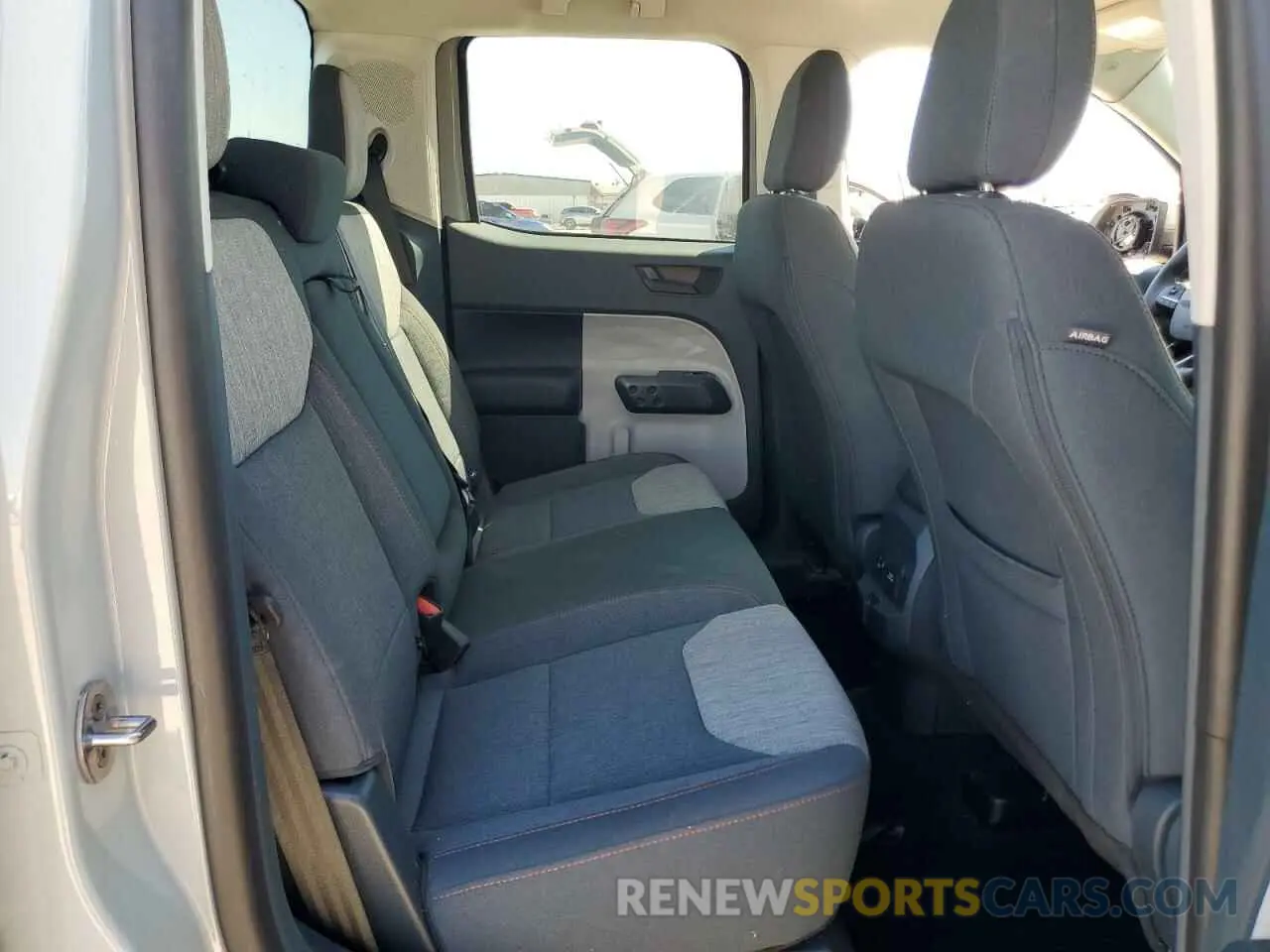 10 fotografías del automóvil dañado 3FTTW8E99PRA76974 FORD MAVERICK 2023