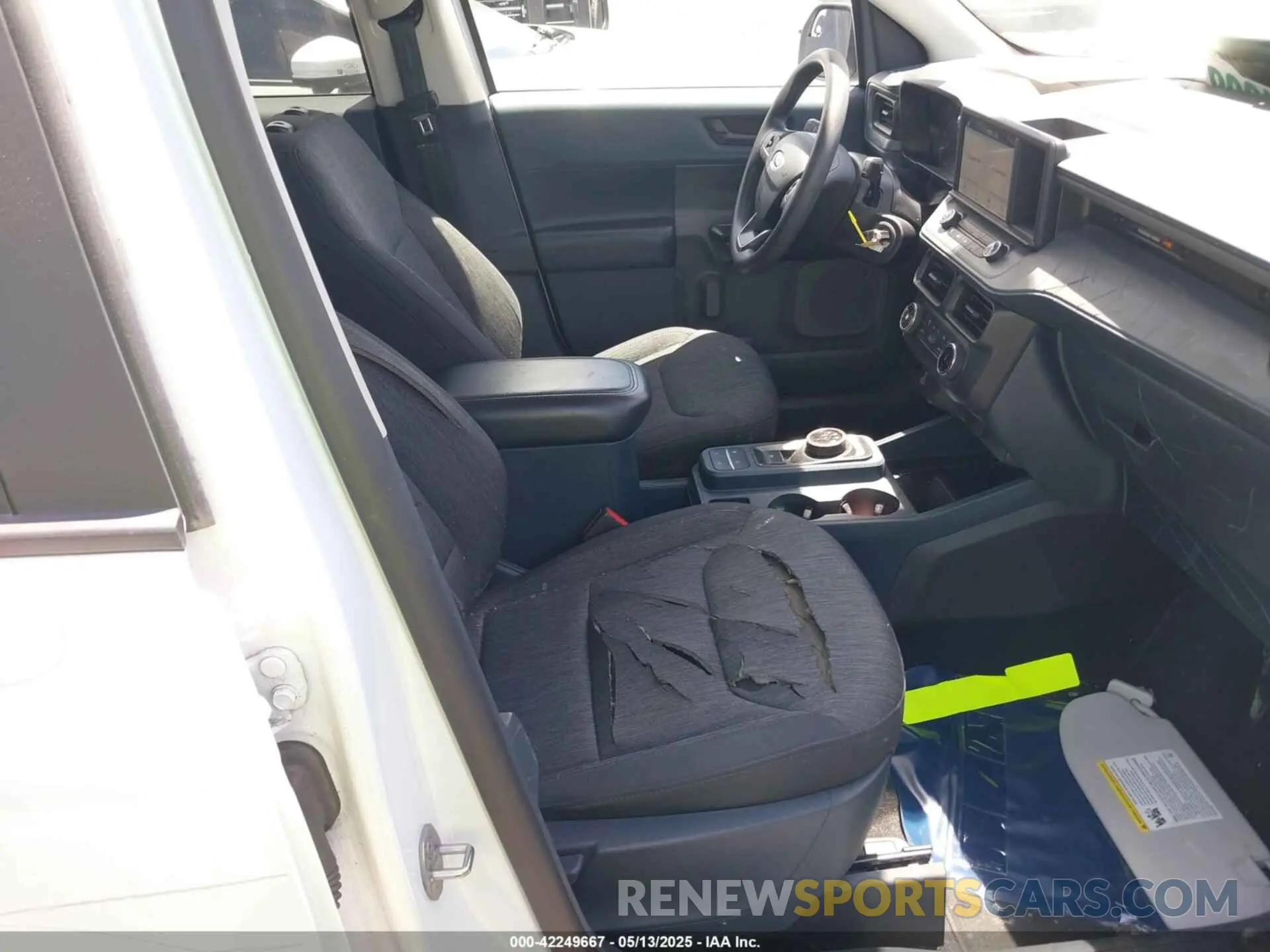 18 fotografías del automóvil dañado 3FTTW8F92PRA02374 FORD MAVERICK 2023
