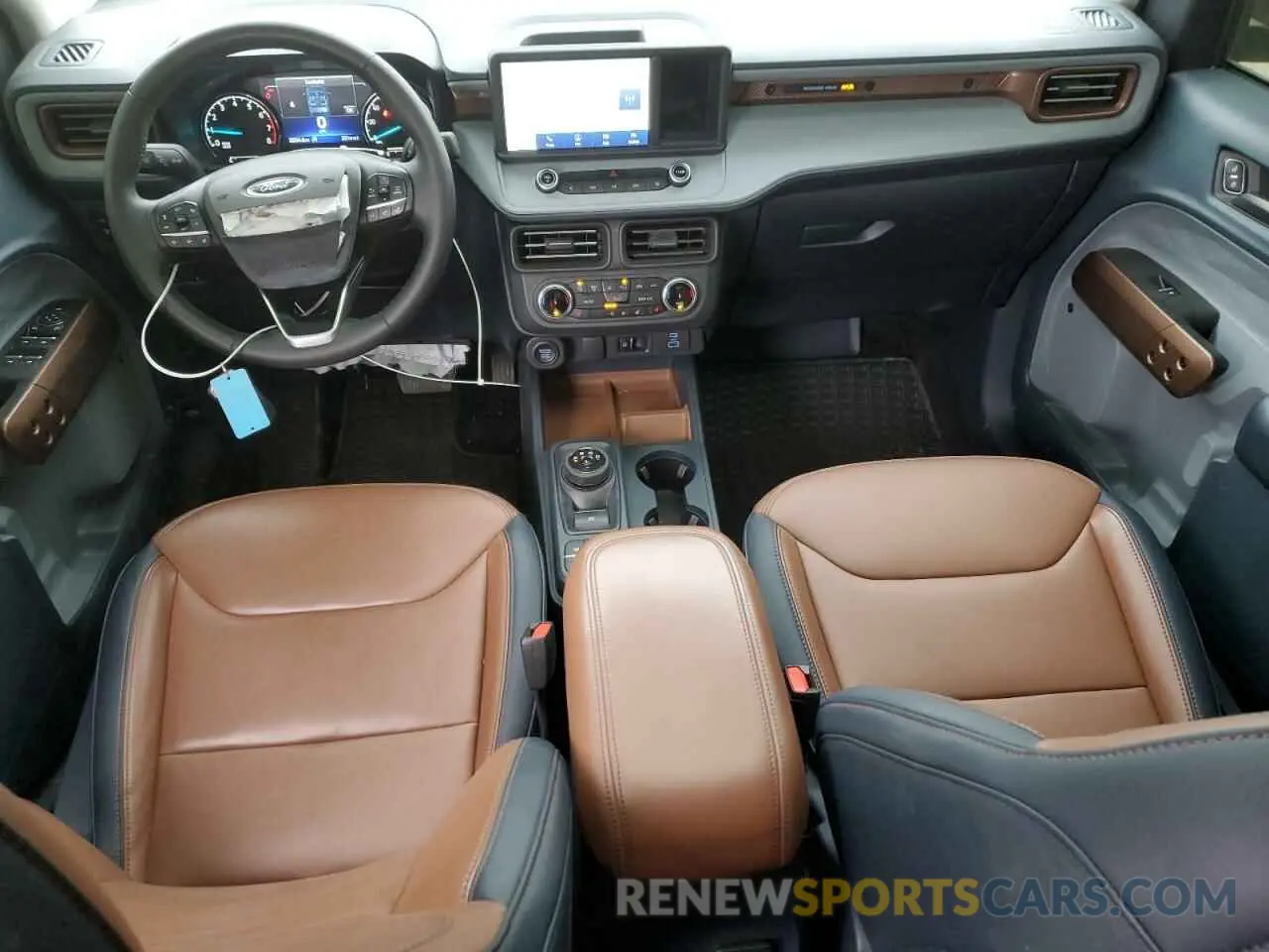 8 fotografías del automóvil dañado 3FTTW8F96PRA27035 FORD MAVERICK 2023