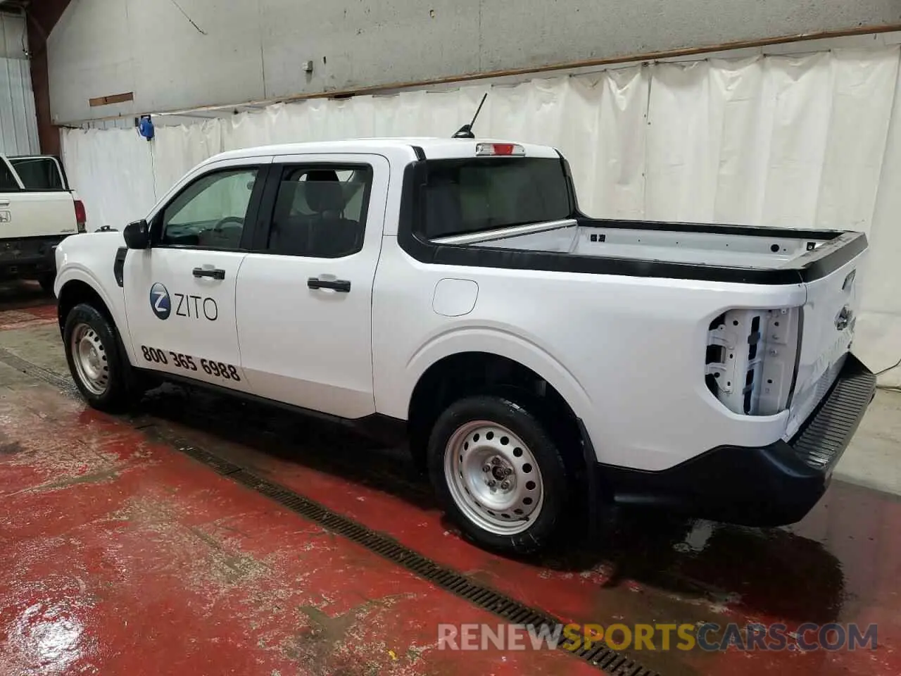 2 fotografías del automóvil dañado 3FTTW8F98PRA23603 FORD MAVERICK 2023