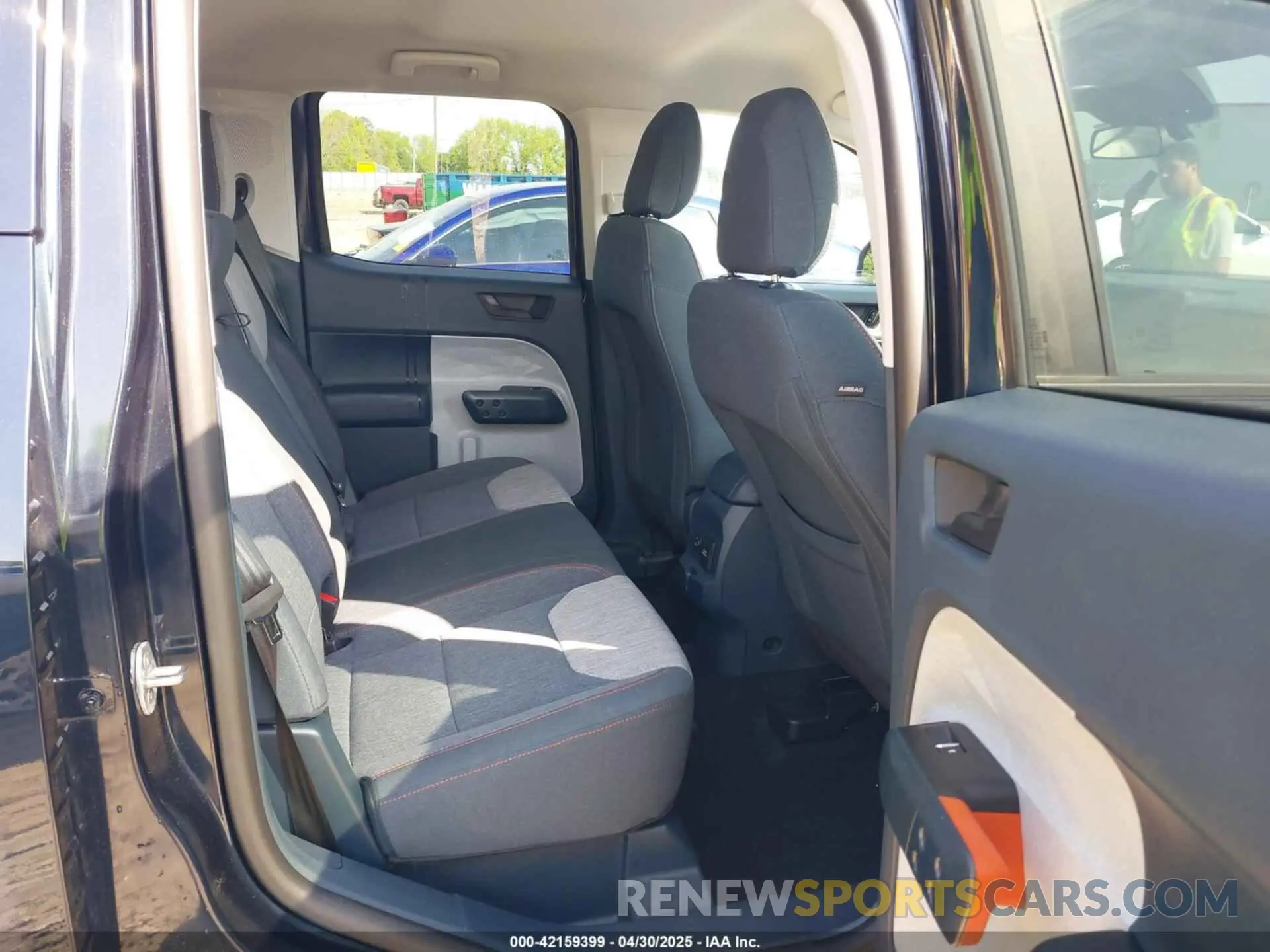 8 fotografías del automóvil dañado 3FTTW8F99PRA52222 FORD MAVERICK 2023