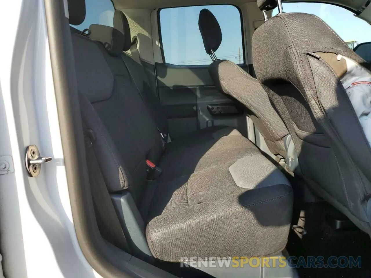 10 fotografías del automóvil dañado 3FTTW8A91RRA05373 FORD MAVERICK 2024