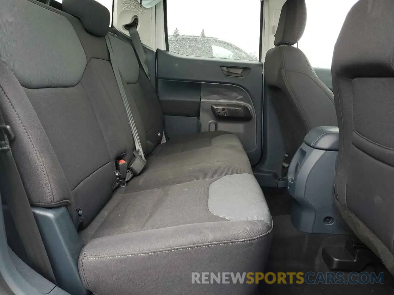 10 fotografías del automóvil dañado 3FTTW8B98RRB41675 FORD MAVERICK 2024
