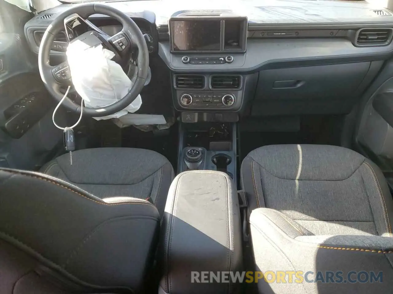 8 fotografías del automóvil dañado 3FTTW8C98RRB03863 FORD MAVERICK 2024
