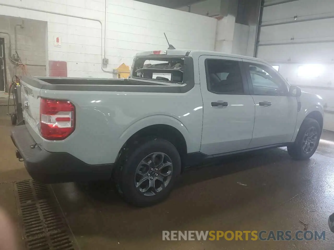 3 fotografías del automóvil dañado 3FTTW8H38RRA81366 FORD MAVERICK 2024