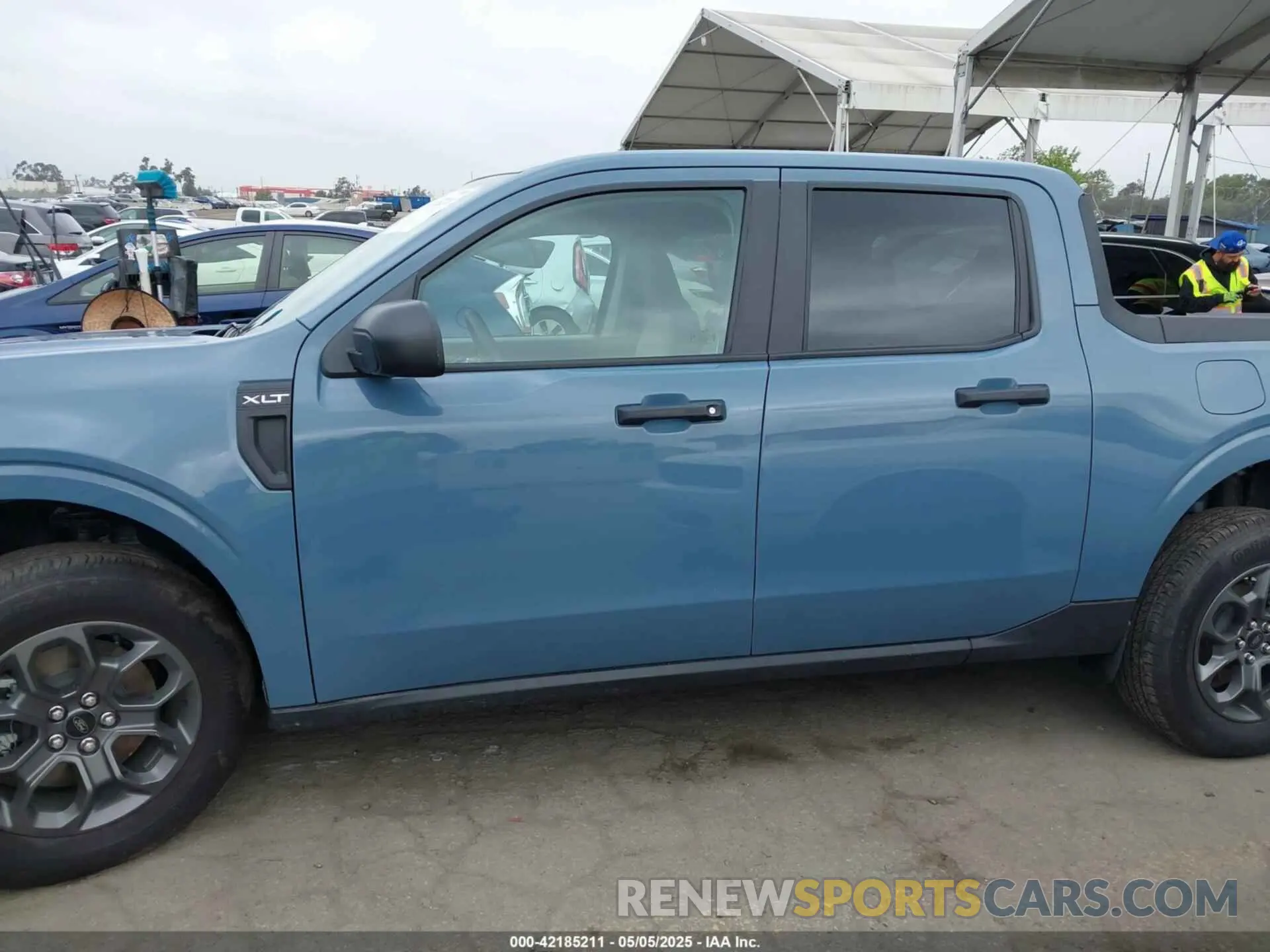 14 fotografías del automóvil dañado 3FTTW8H38RRB23485 FORD MAVERICK 2024