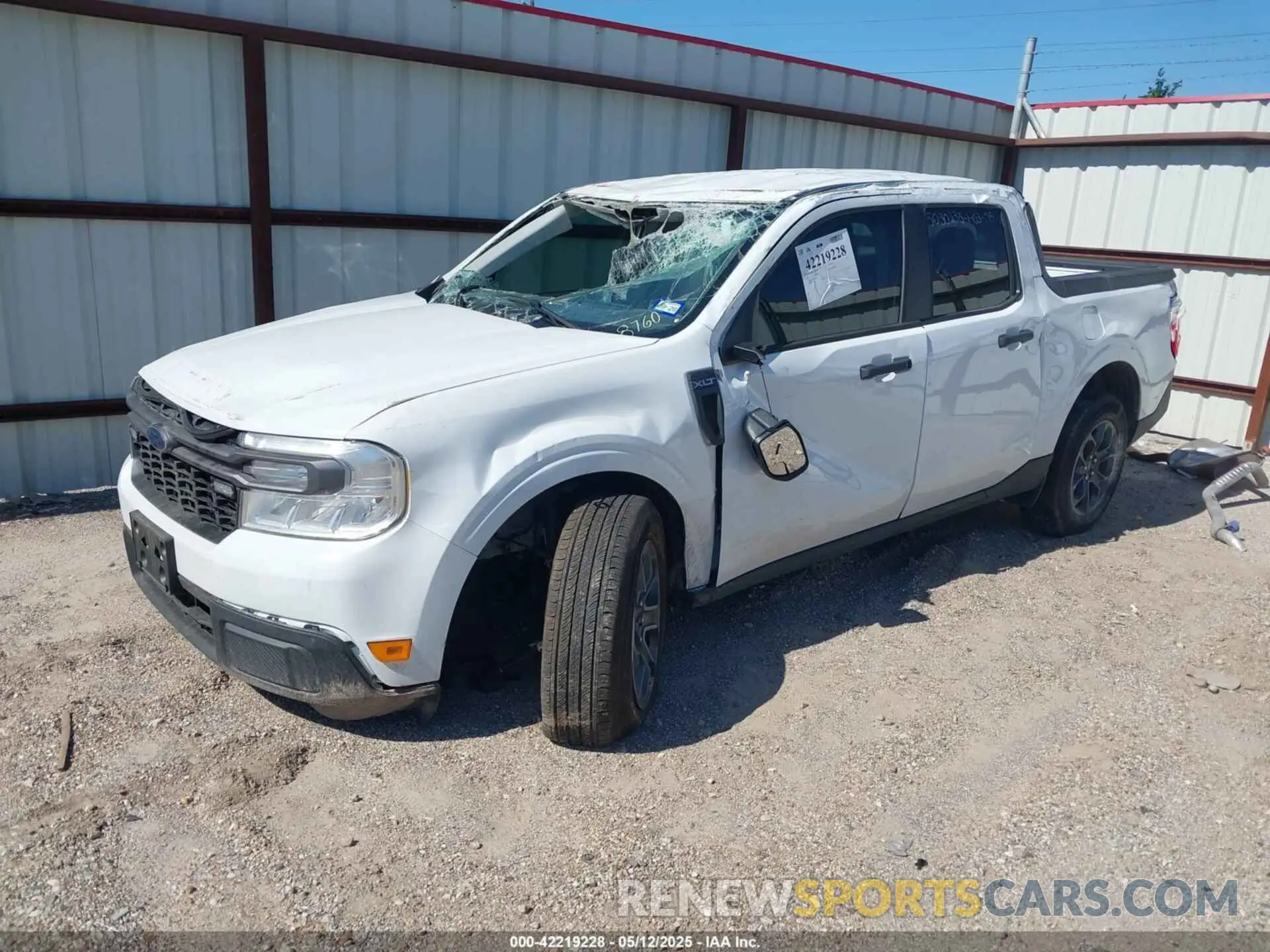 2 fotografías del automóvil dañado 3FTTW8H97RRB38760 FORD MAVERICK 2024