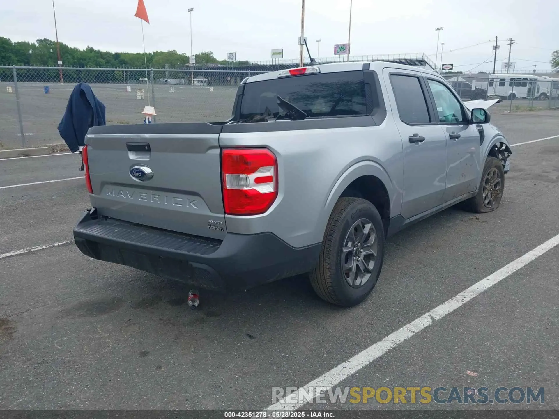 4 fotografías del automóvil dañado 3FTTW8J9XRRA97499 FORD MAVERICK 2024