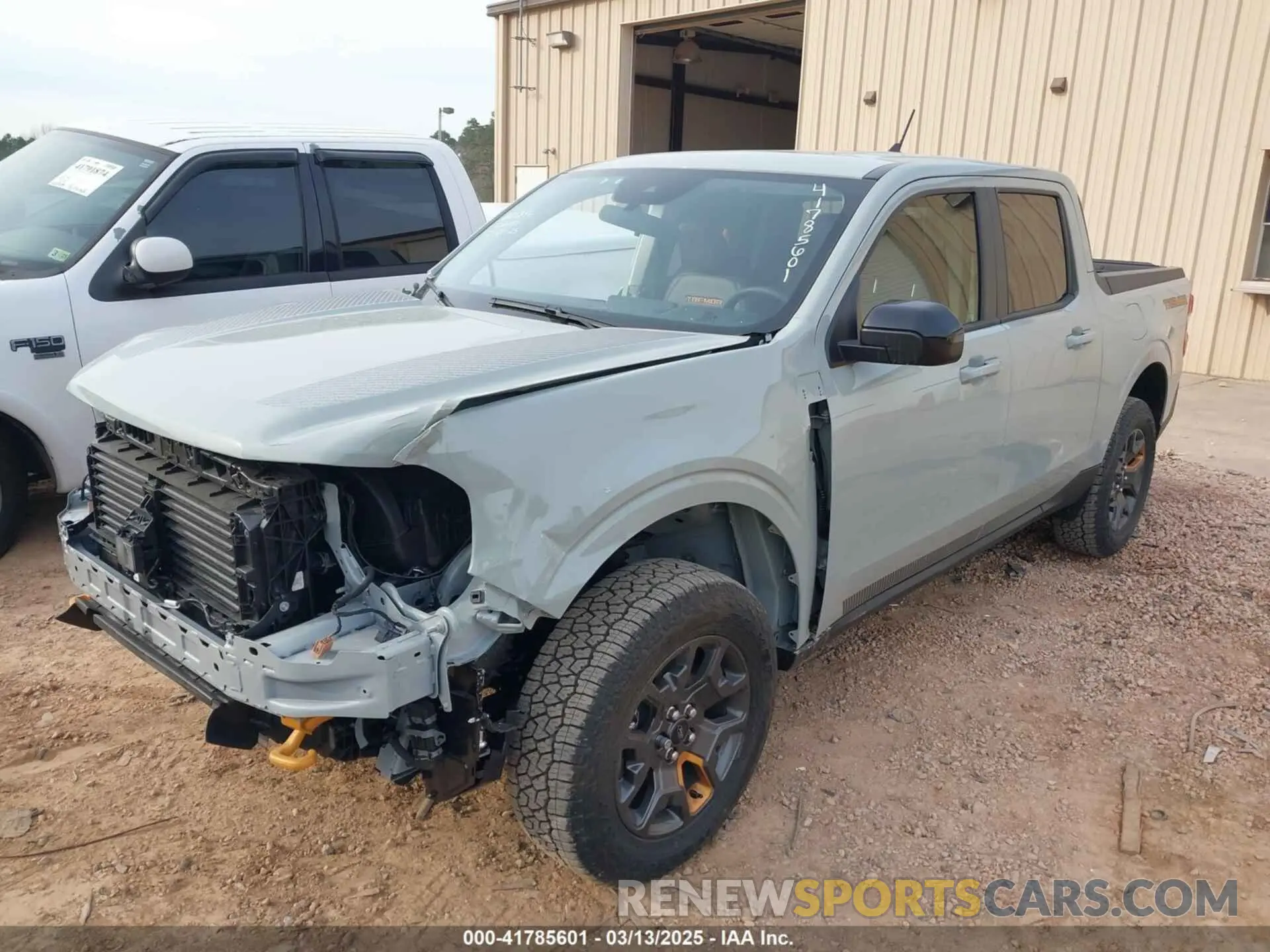 2 fotografías del automóvil dañado 3FTTW8R92RRB21346 FORD MAVERICK 2024