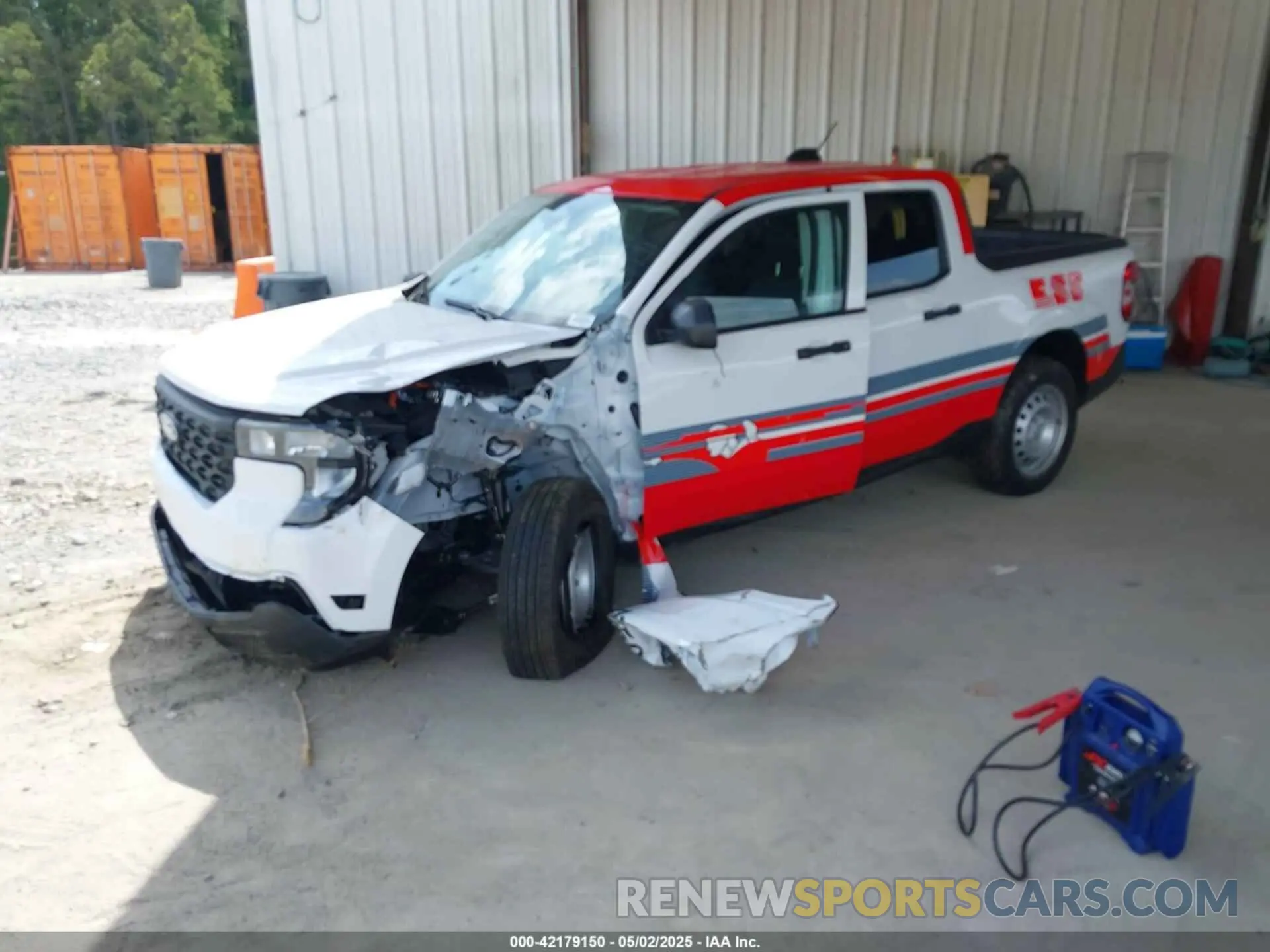 2 fotografías del automóvil dañado 3FTTW8A34SRA01464 FORD MAVERICK 2025
