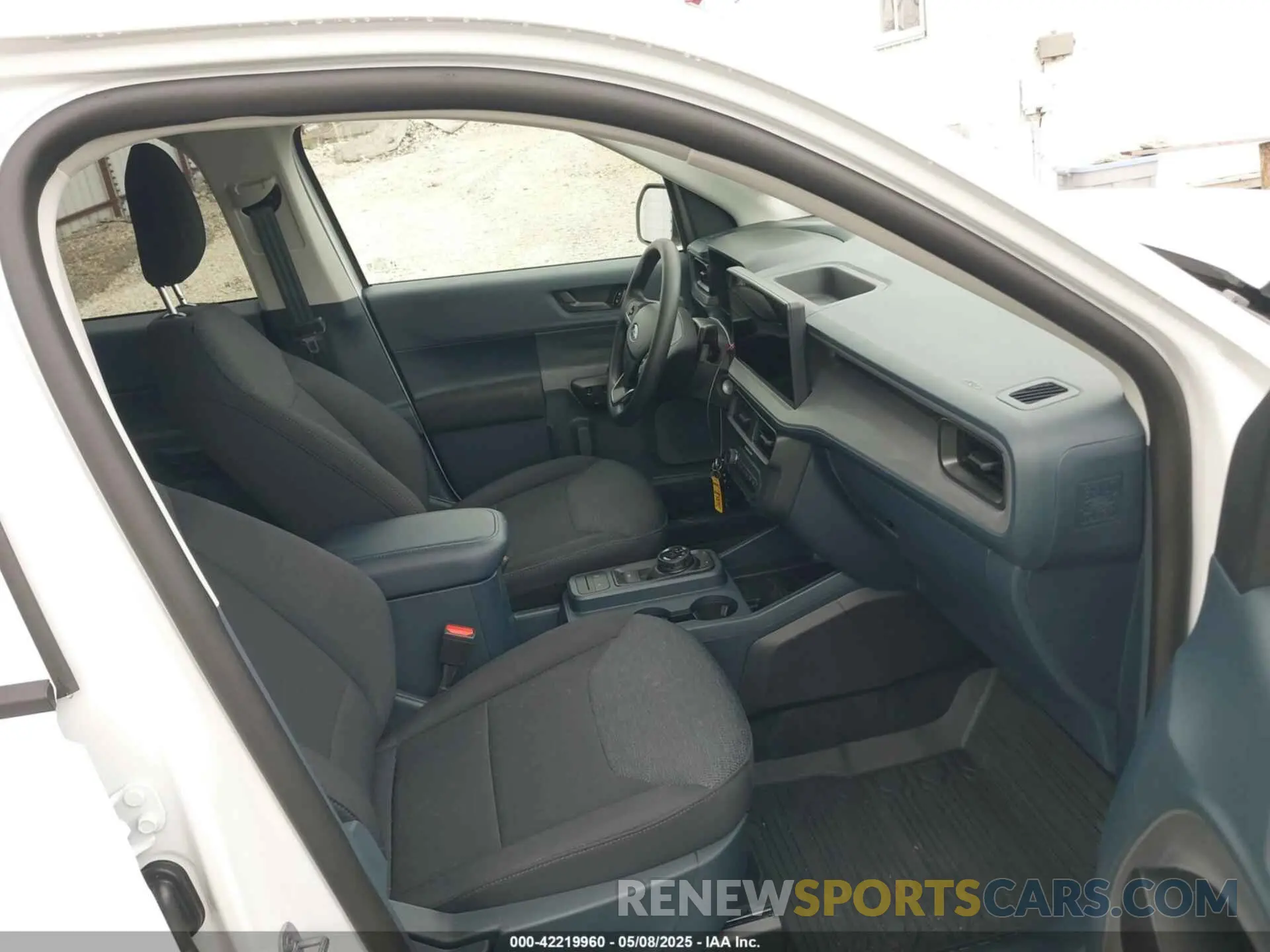 5 fotografías del automóvil dañado 3FTTW8BA5SRA03981 FORD MAVERICK 2025