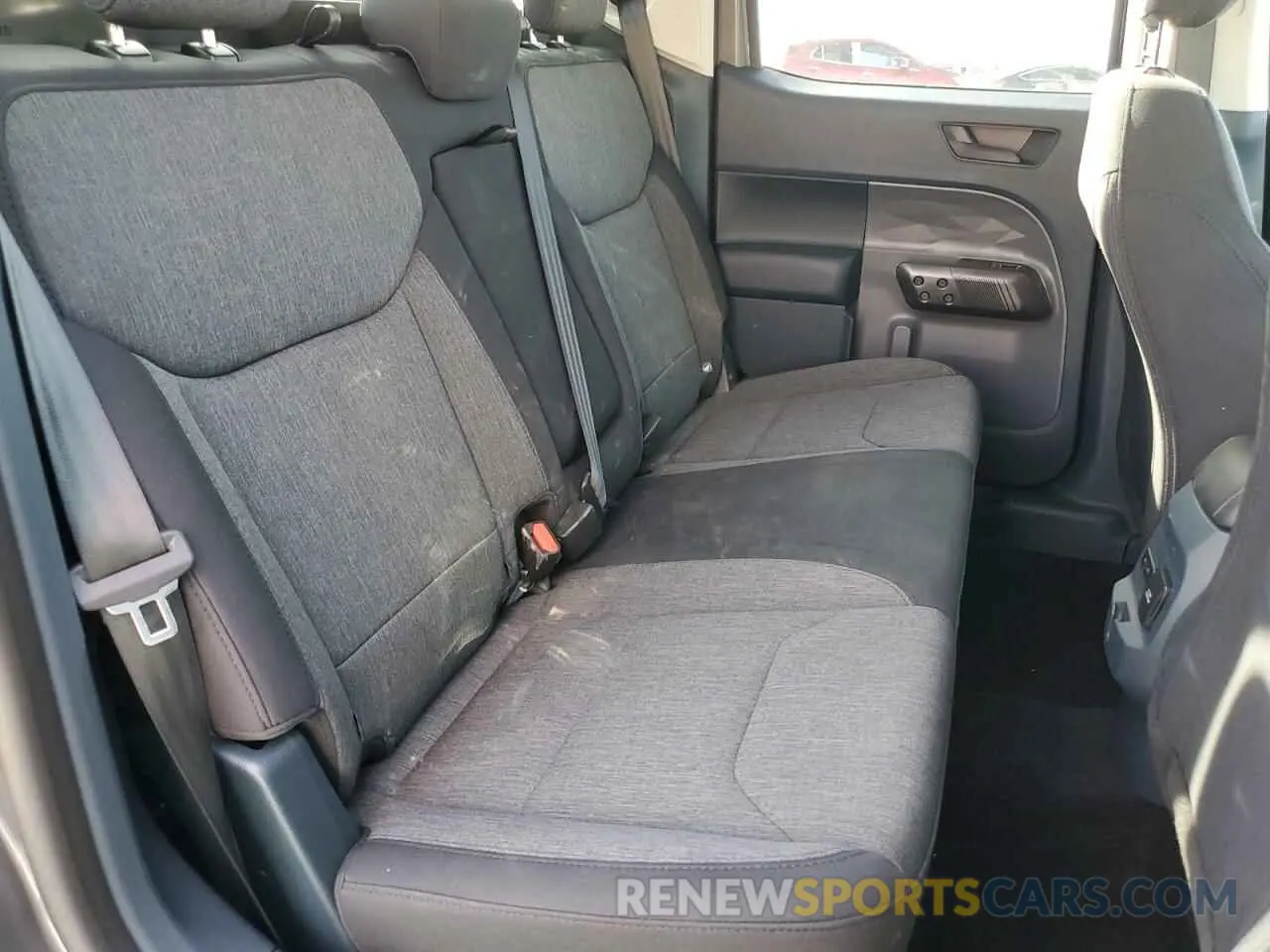 10 fotografías del automóvil dañado 3FTTW8J30SRA17791 FORD MAVERICK 2025