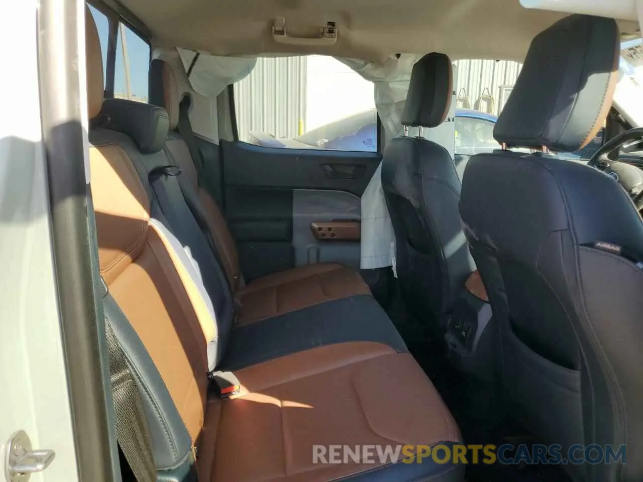10 fotografías del automóvil dañado 3FTTW8M34RRA08629 FORD MAVERICK L 2024